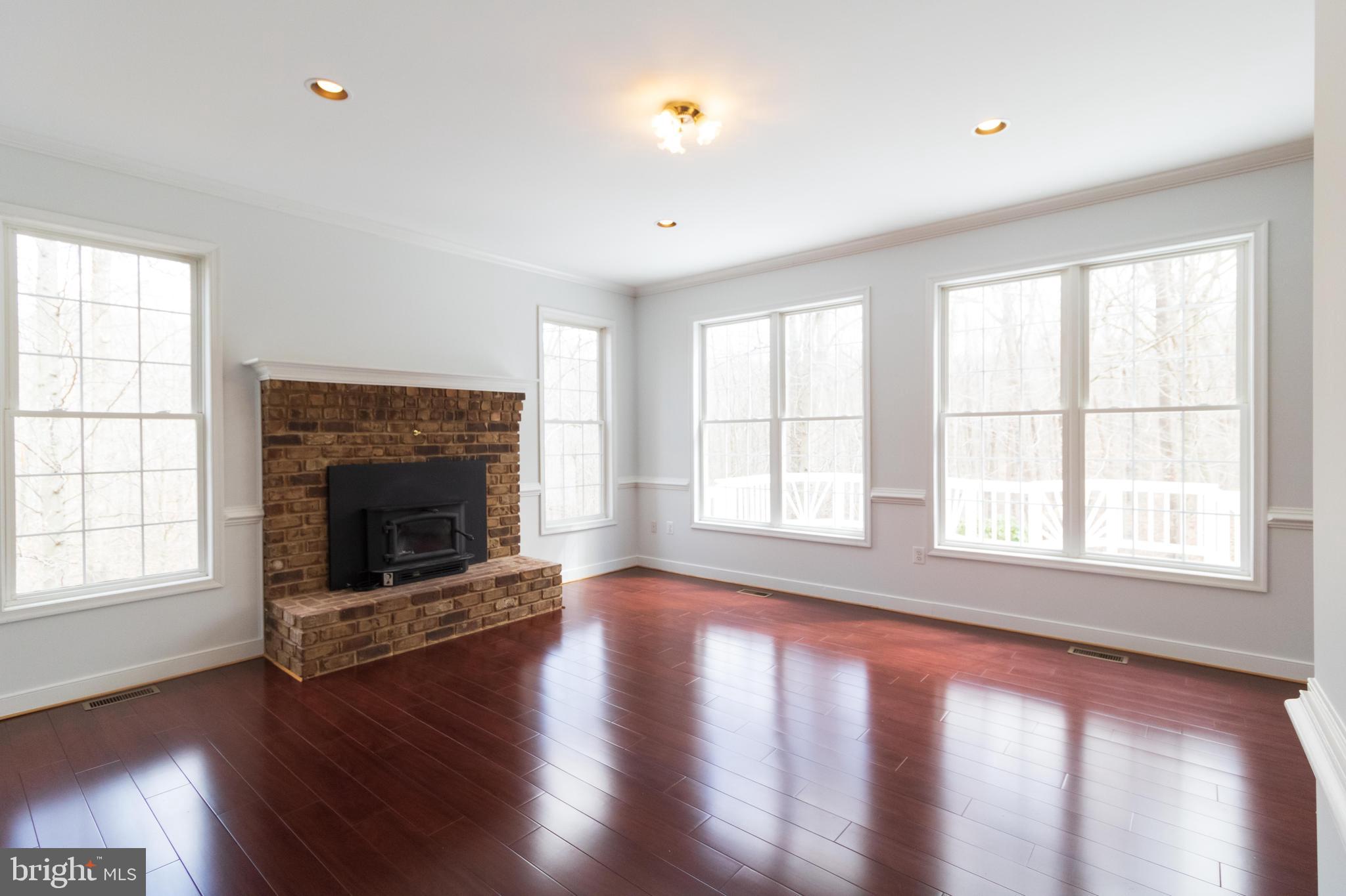 WOODBINE FOREST - Residential Lease