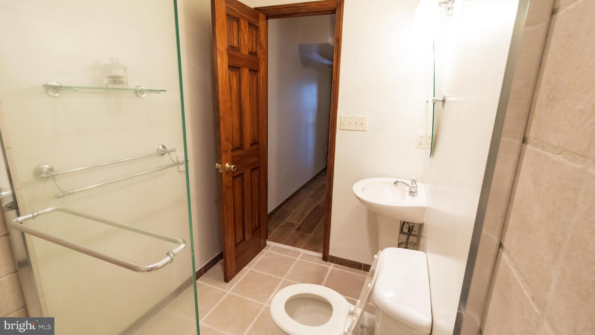 WOODBINE FOREST - Residential Lease