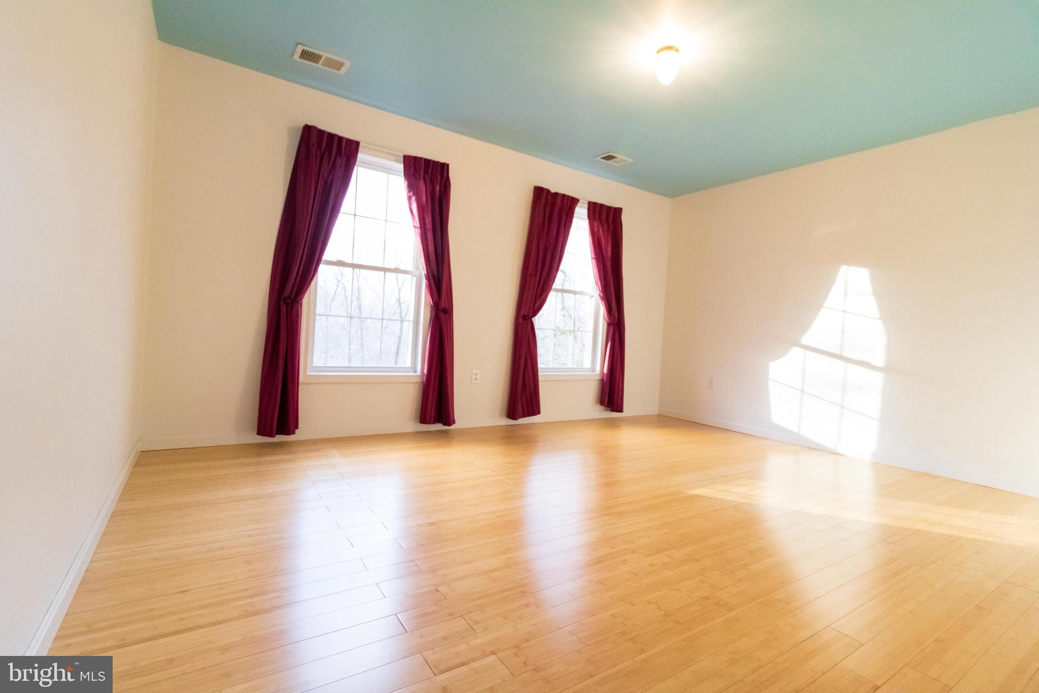 WOODBINE FOREST - Residential Lease