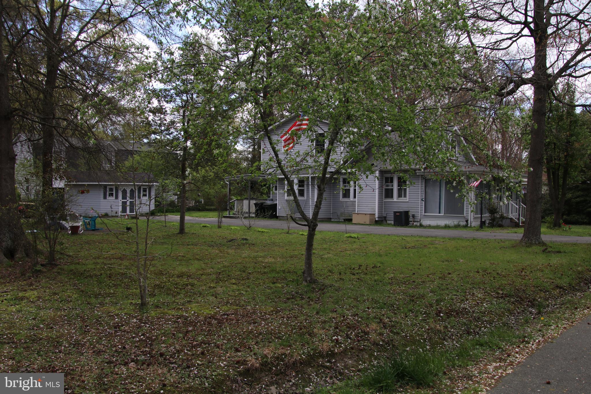 CLASSIC SHORES - Residential