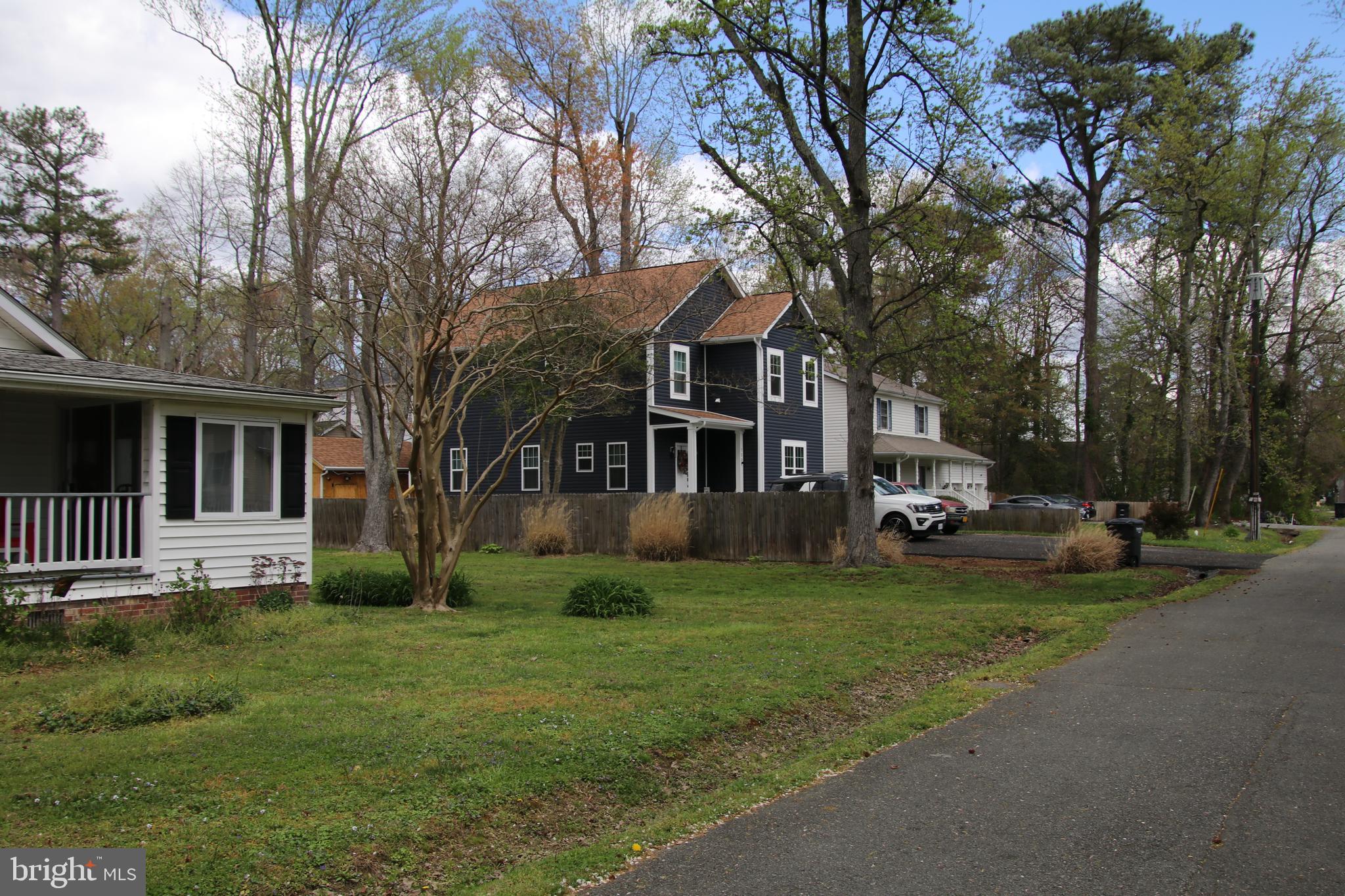 CLASSIC SHORES - Residential