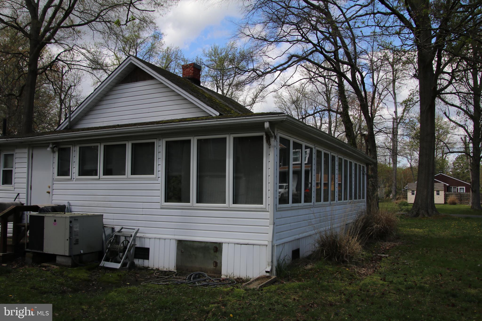 CLASSIC SHORES - Residential