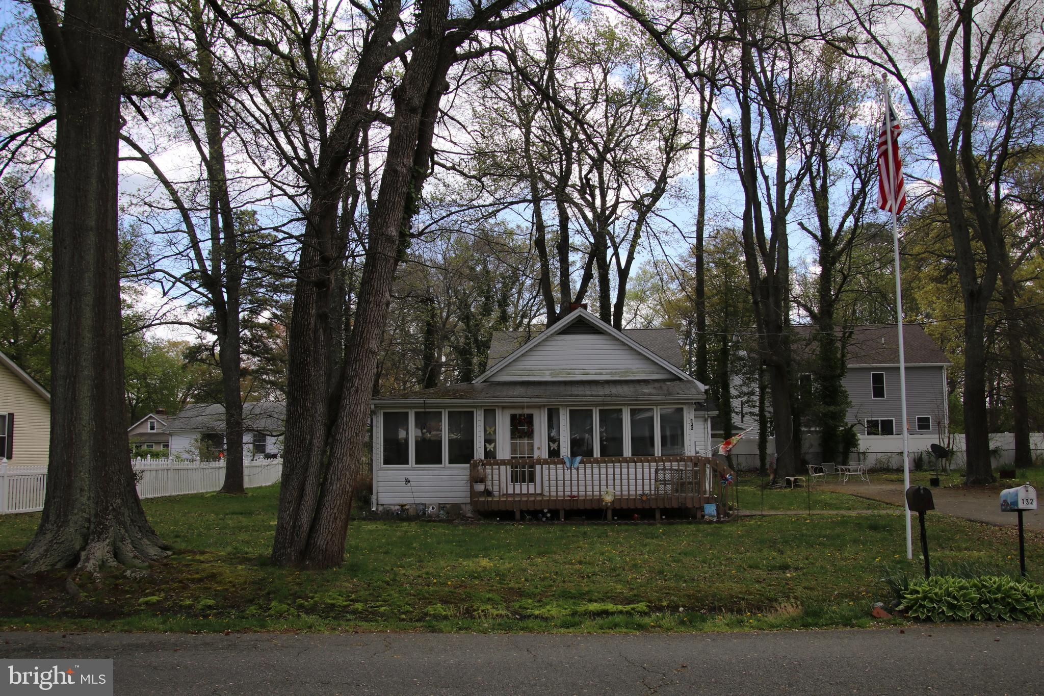 CLASSIC SHORES - Residential