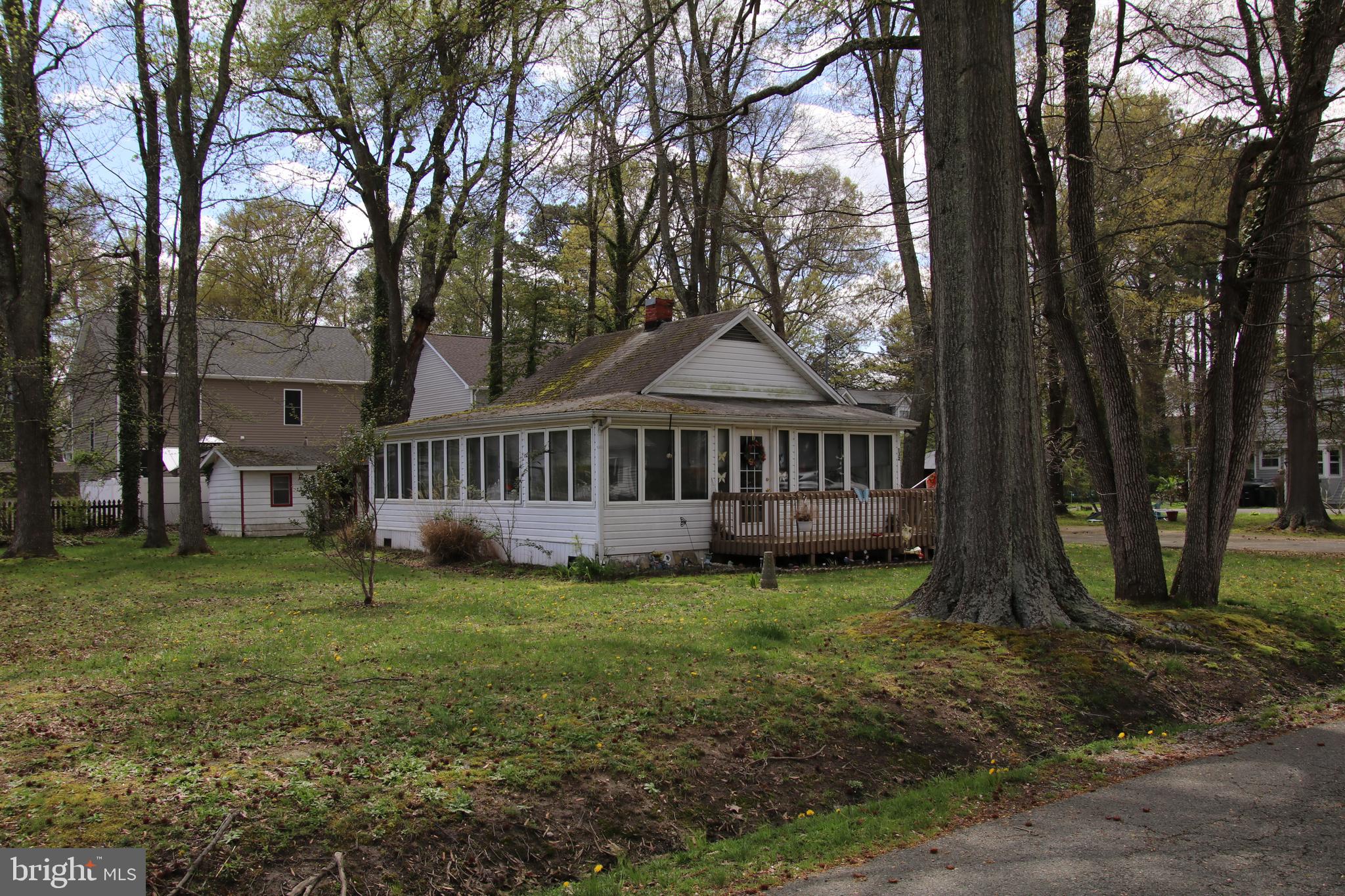 CLASSIC SHORES - Residential