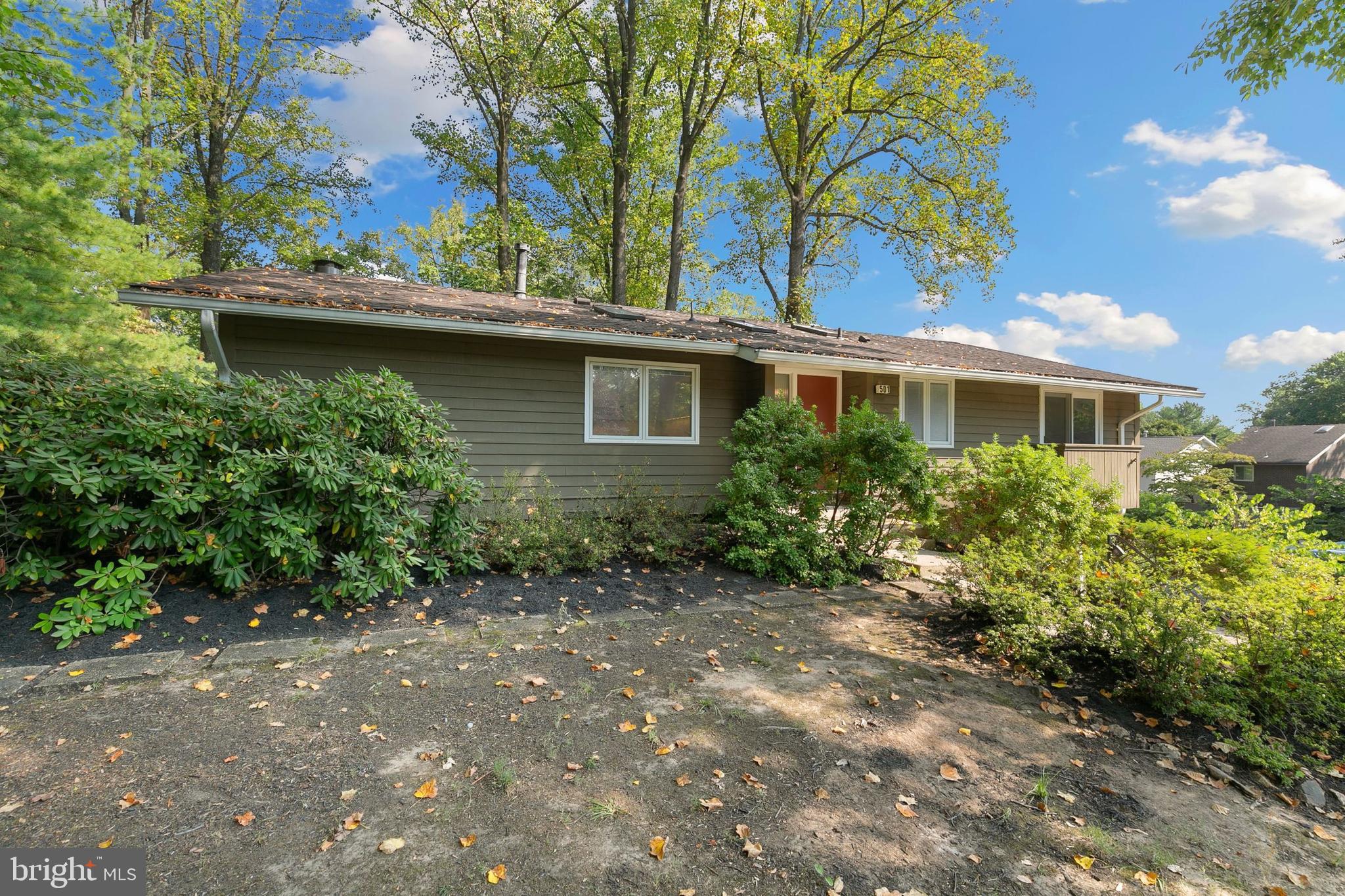 NEW MARK COMMONS - Residential