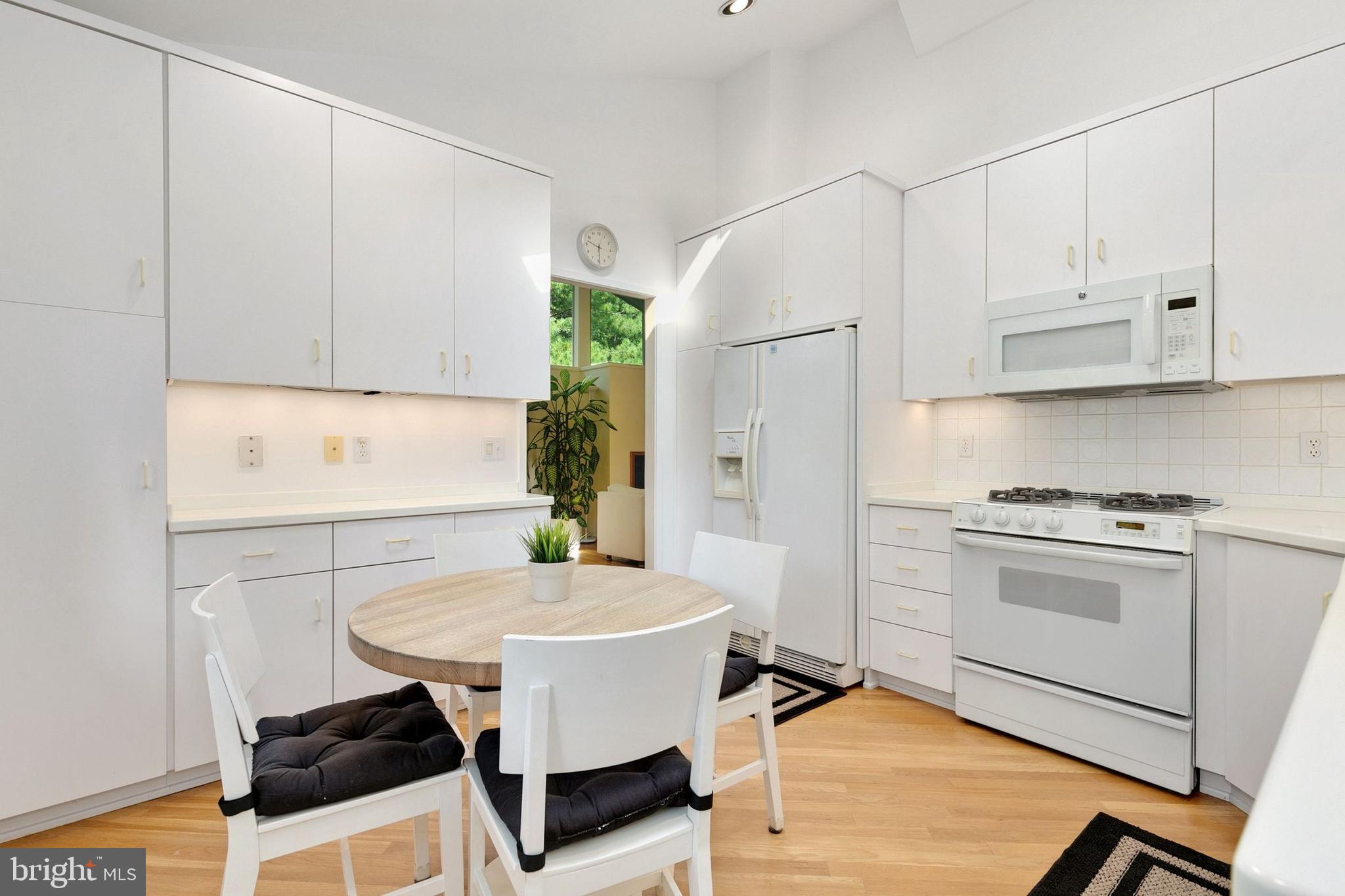 NEW MARK COMMONS - Residential