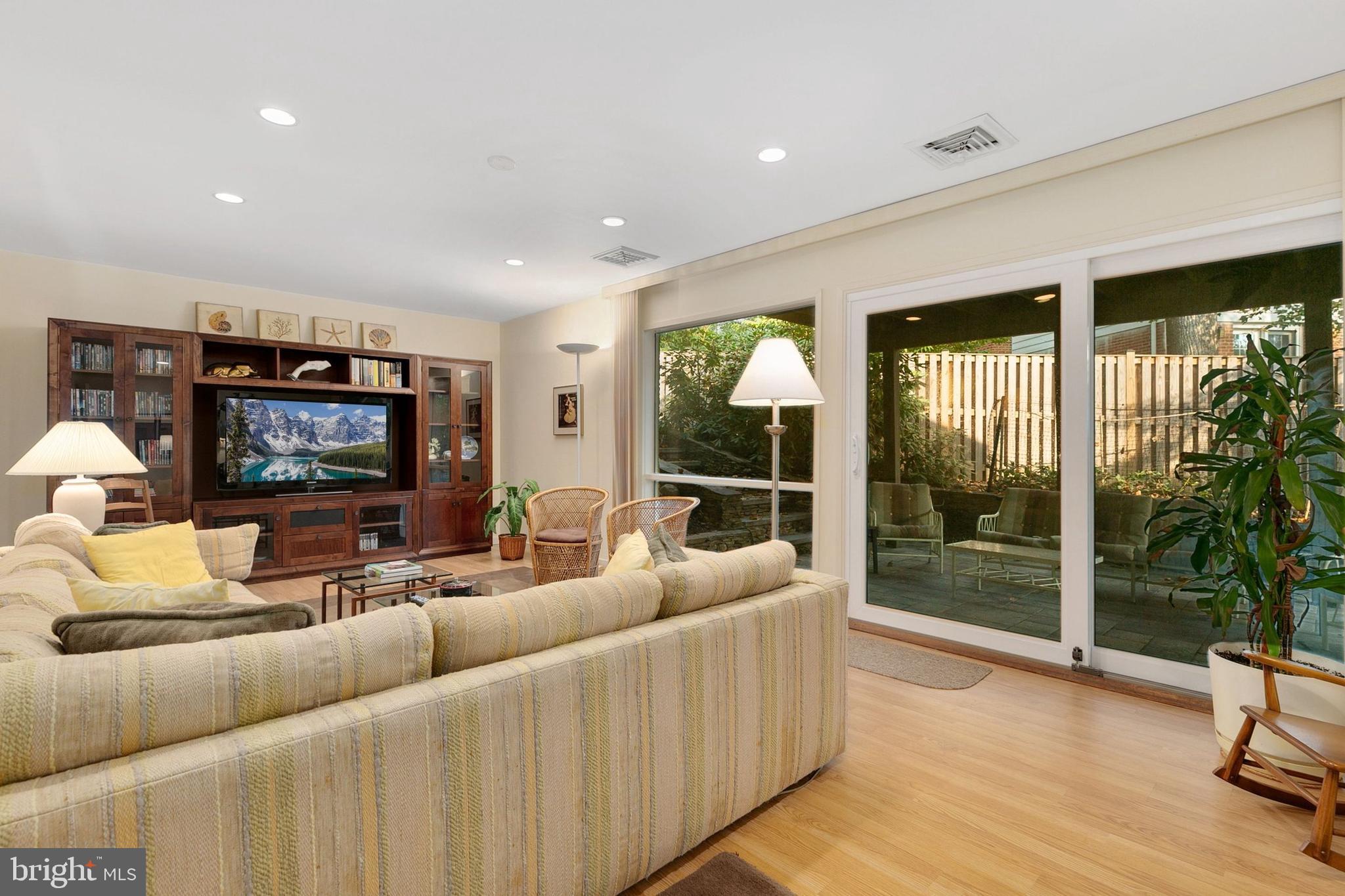 NEW MARK COMMONS - Residential