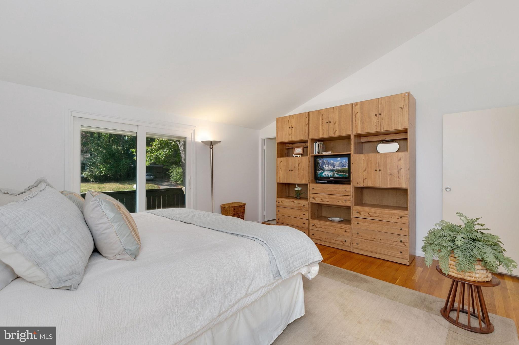 NEW MARK COMMONS - Residential