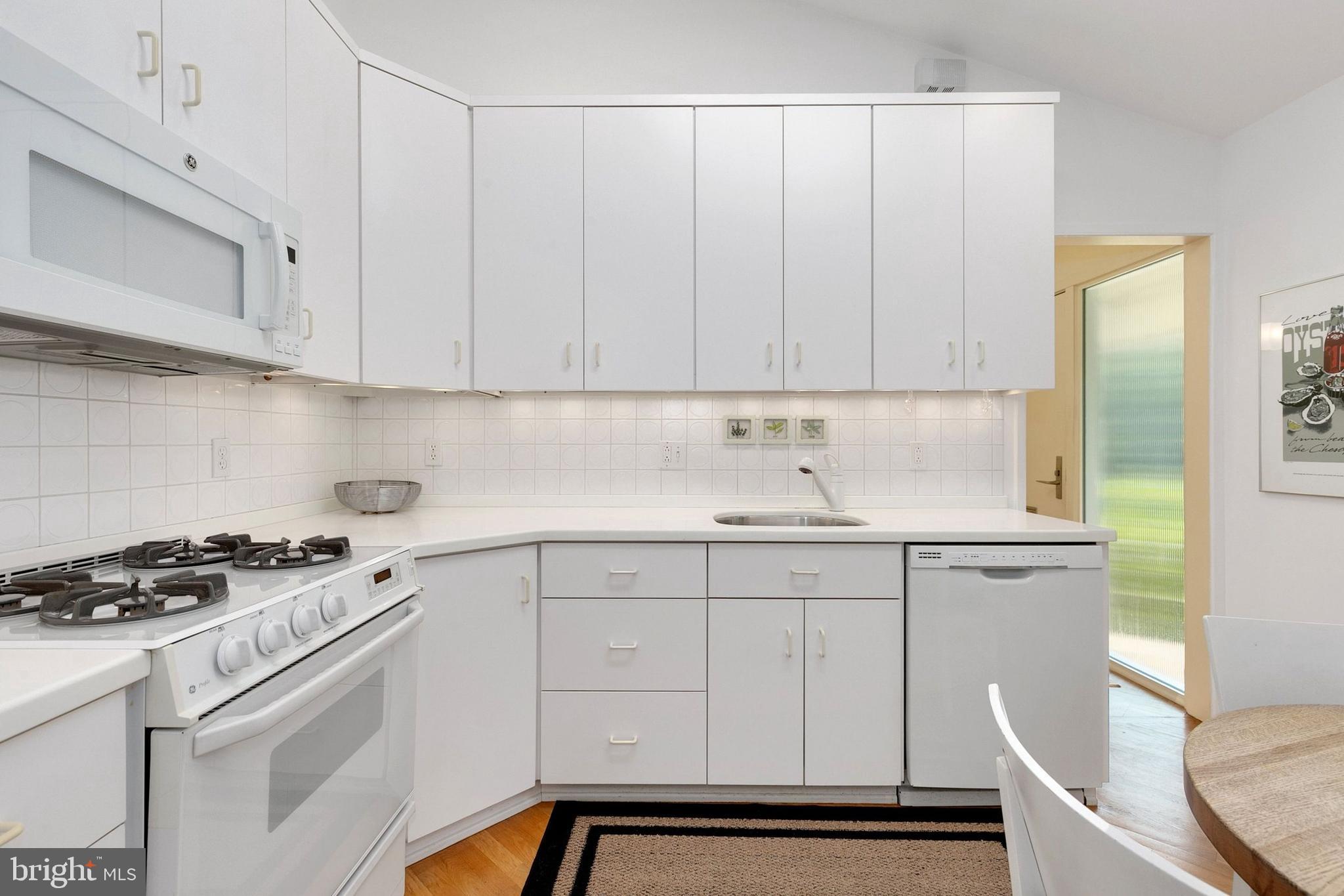 NEW MARK COMMONS - Residential