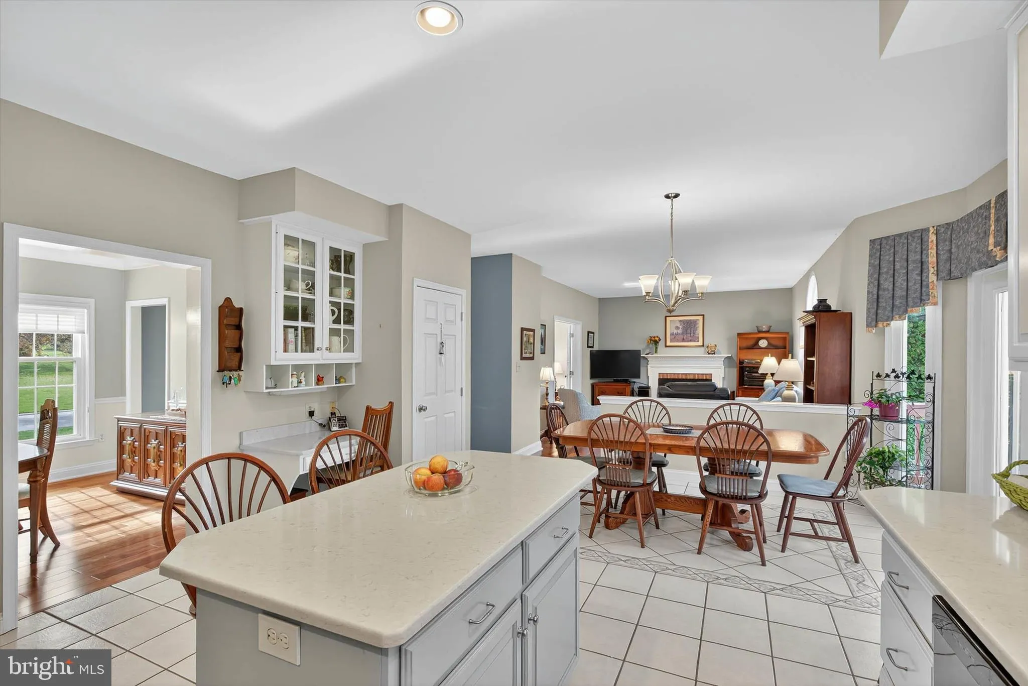 Lancaster, Pennsylvania 17601, United States, 4 Bedrooms Bedrooms, ,3 BathroomsBathrooms,Residential,Coming Soon,239637