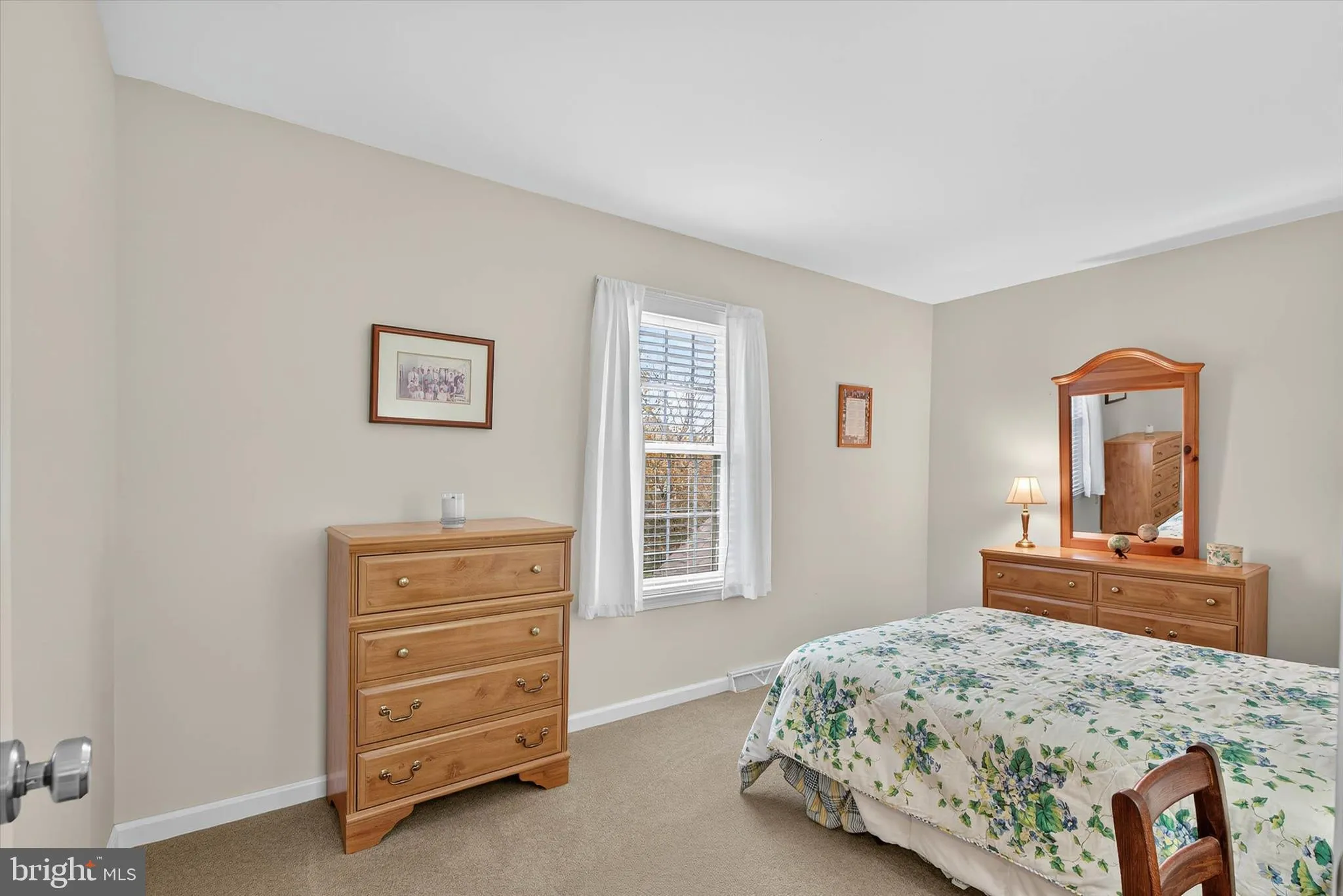 Lancaster, Pennsylvania 17601, United States, 4 Bedrooms Bedrooms, ,3 BathroomsBathrooms,Residential,Coming Soon,239637