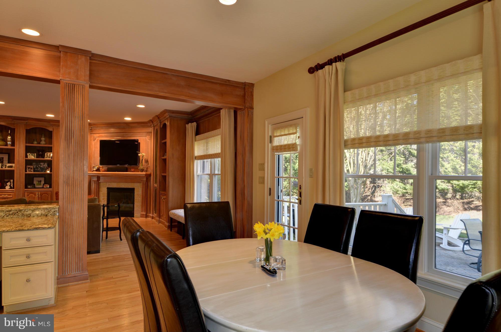 BRADLEY HILLS - Residential