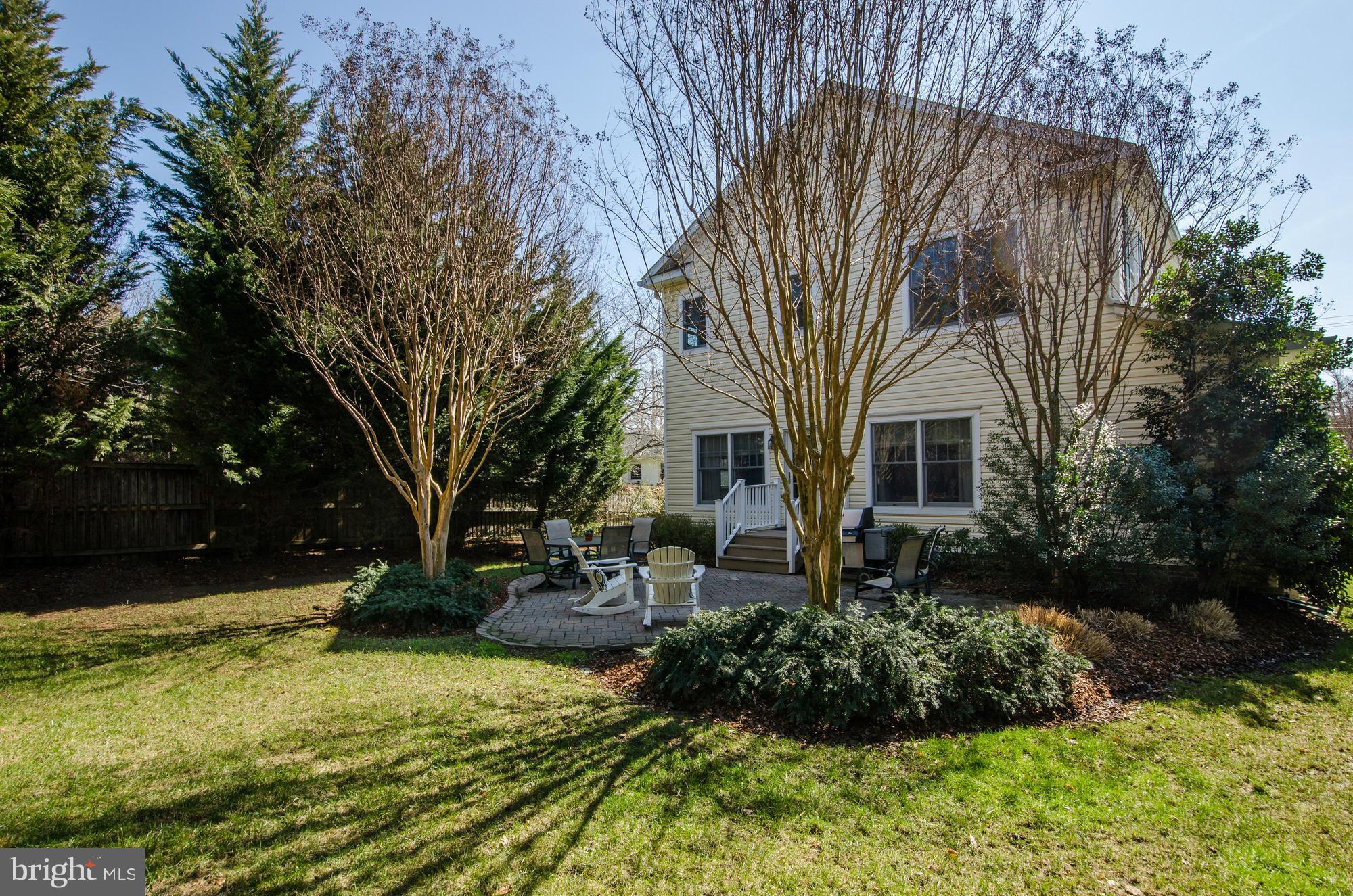 BRADLEY HILLS - Residential