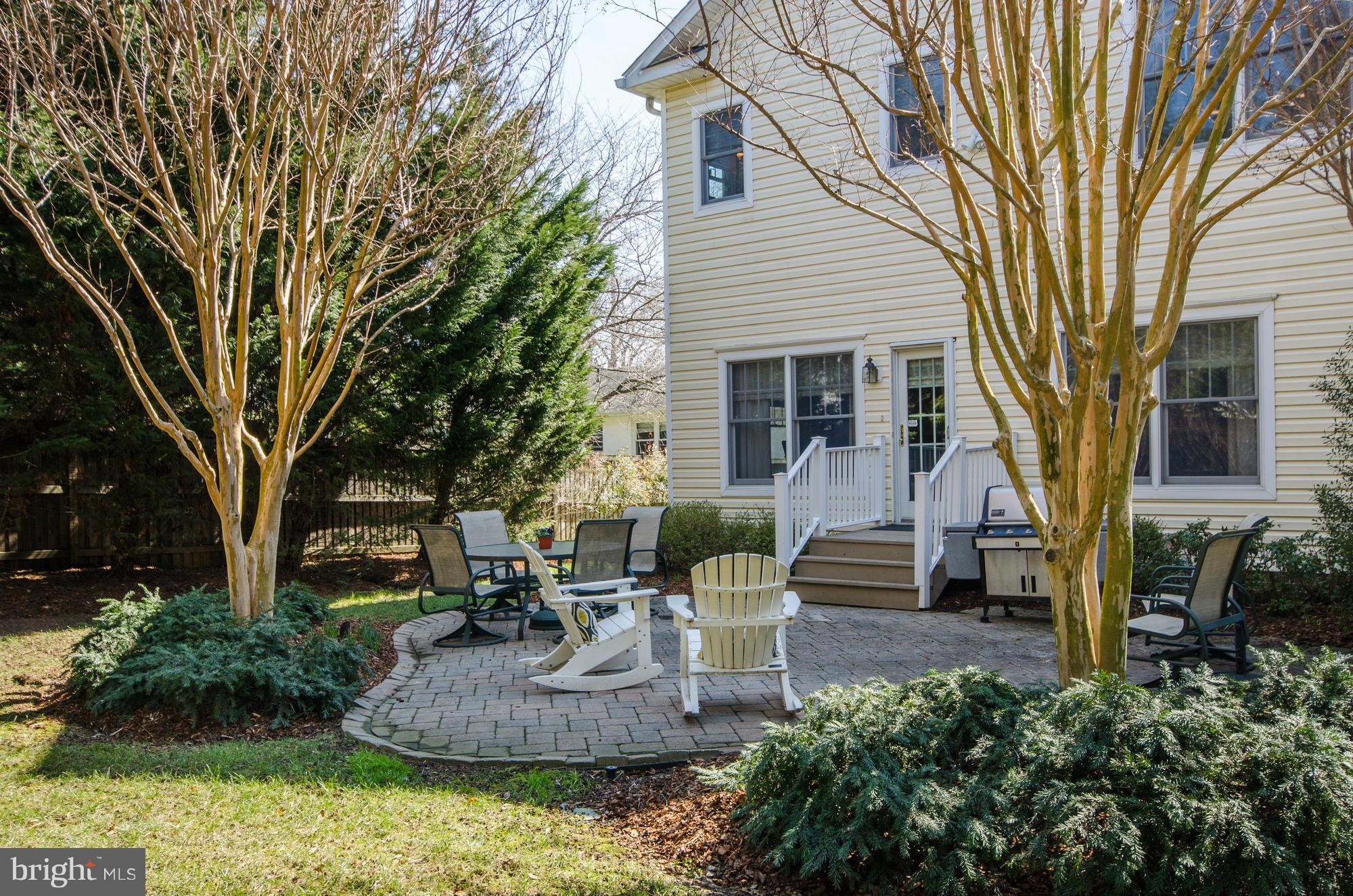 BRADLEY HILLS - Residential