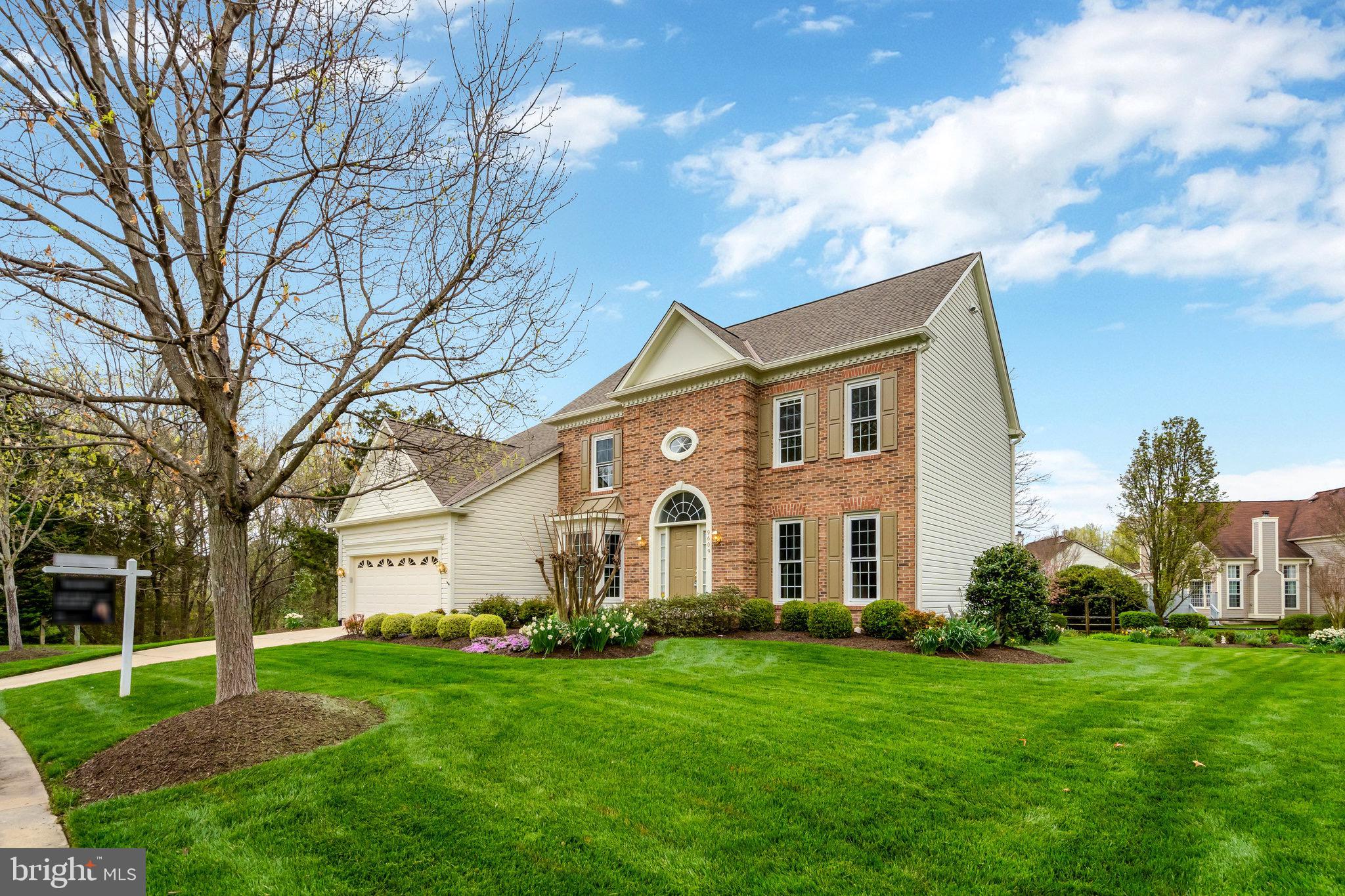 CROSSPOINTE - Residential