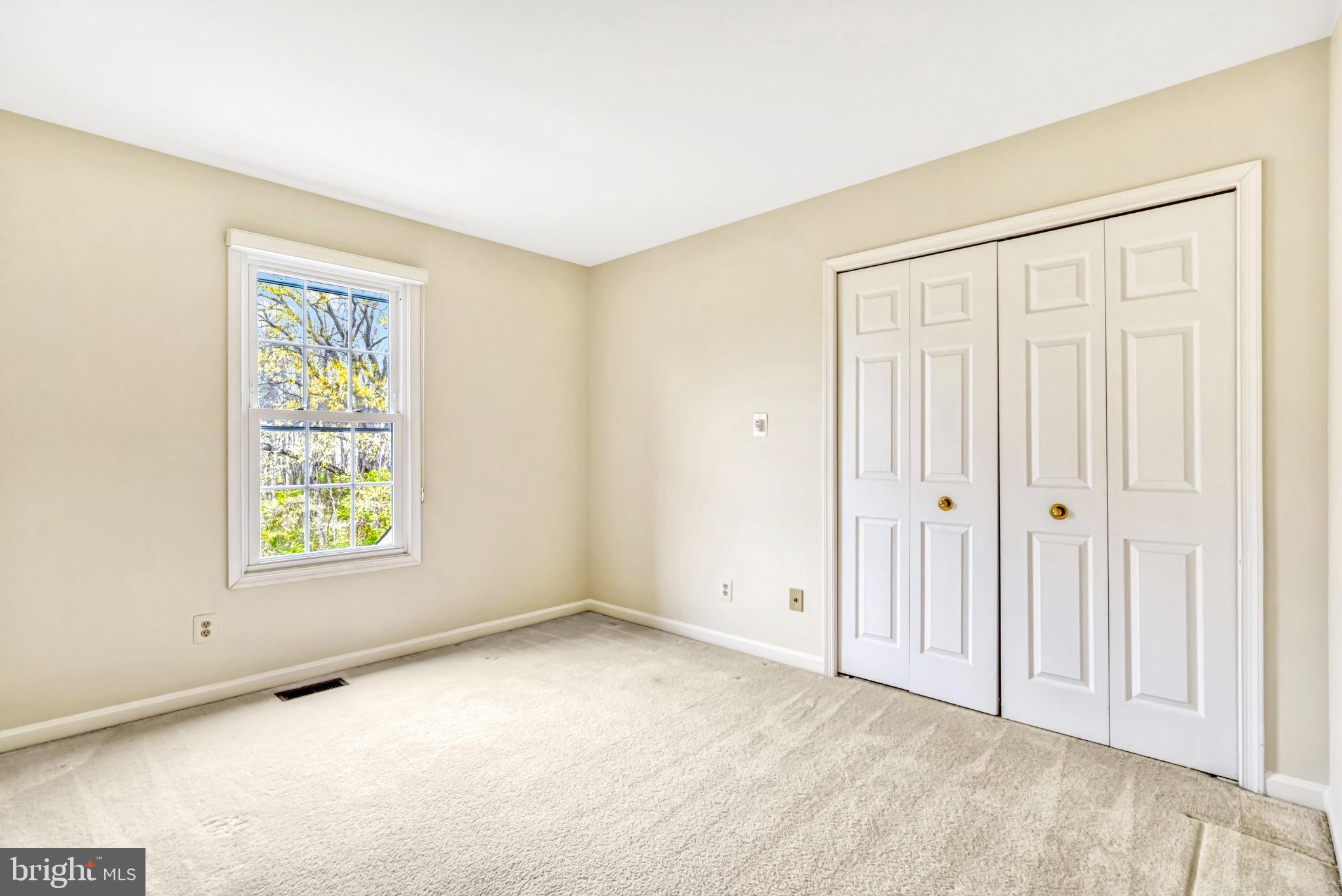 CROSSPOINTE - Residential