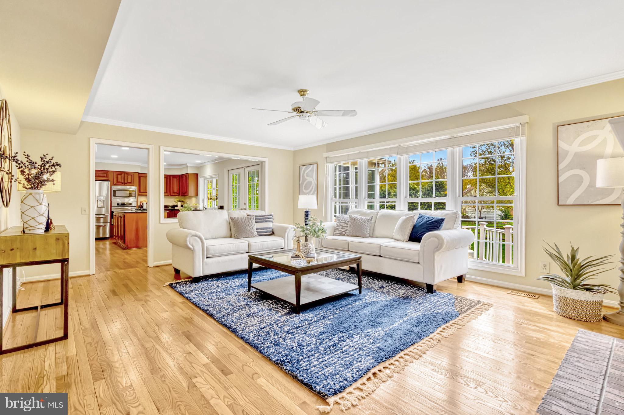 CROSSPOINTE - Residential