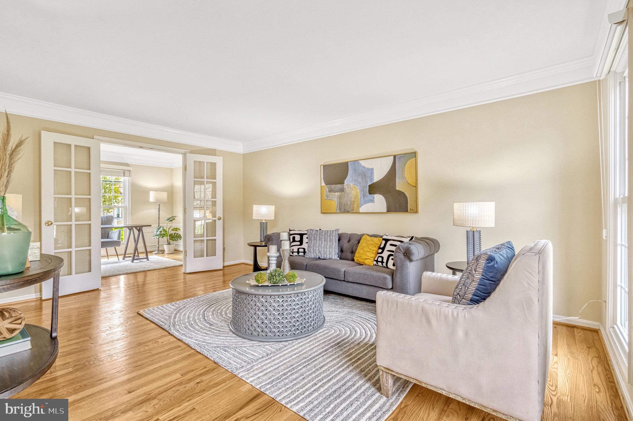 CROSSPOINTE - Residential