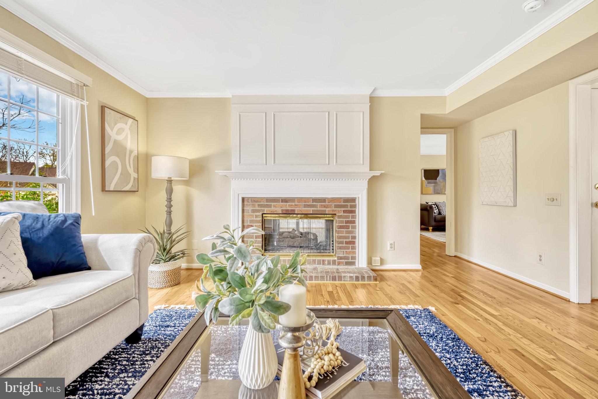 CROSSPOINTE - Residential