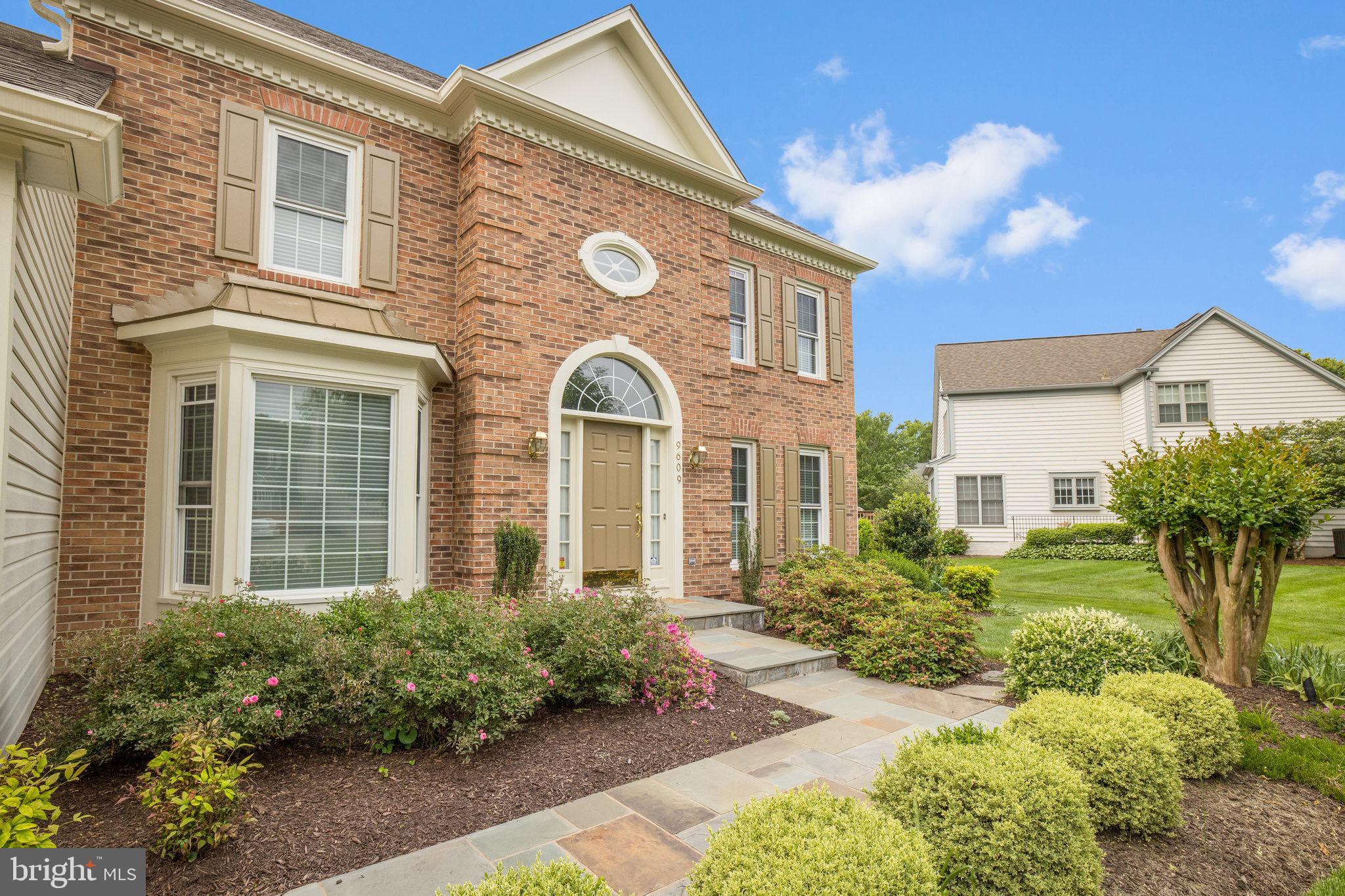 CROSSPOINTE - Residential