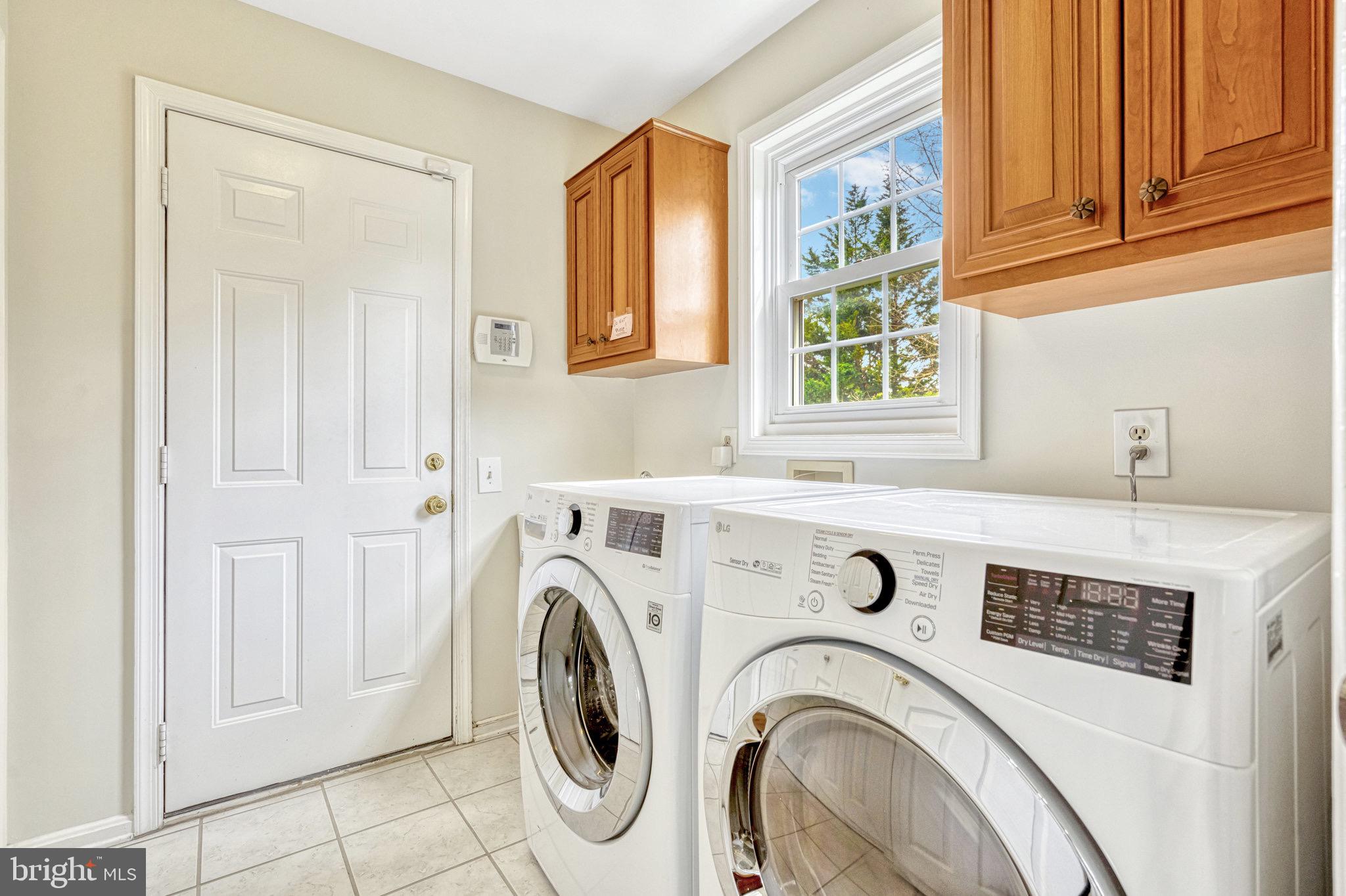 CROSSPOINTE - Residential