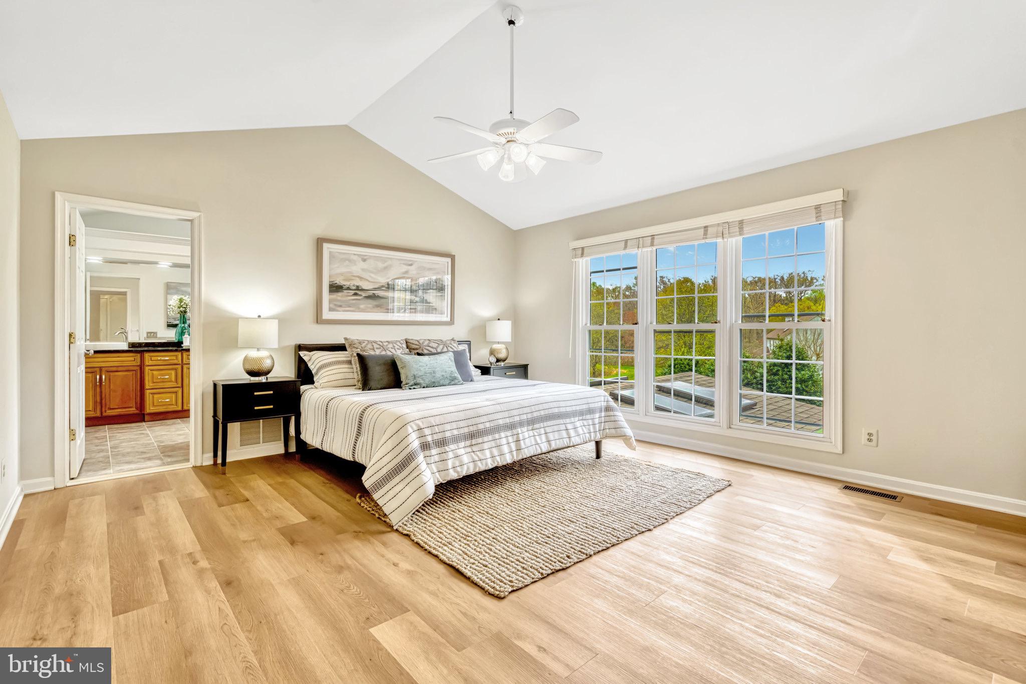 CROSSPOINTE - Residential