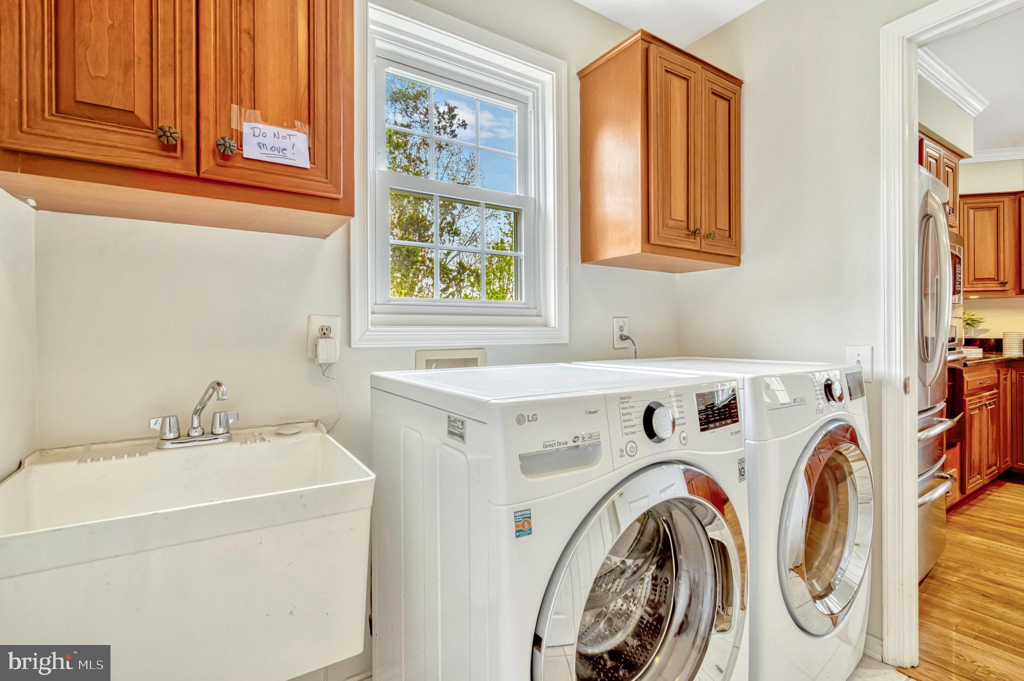 CROSSPOINTE - Residential