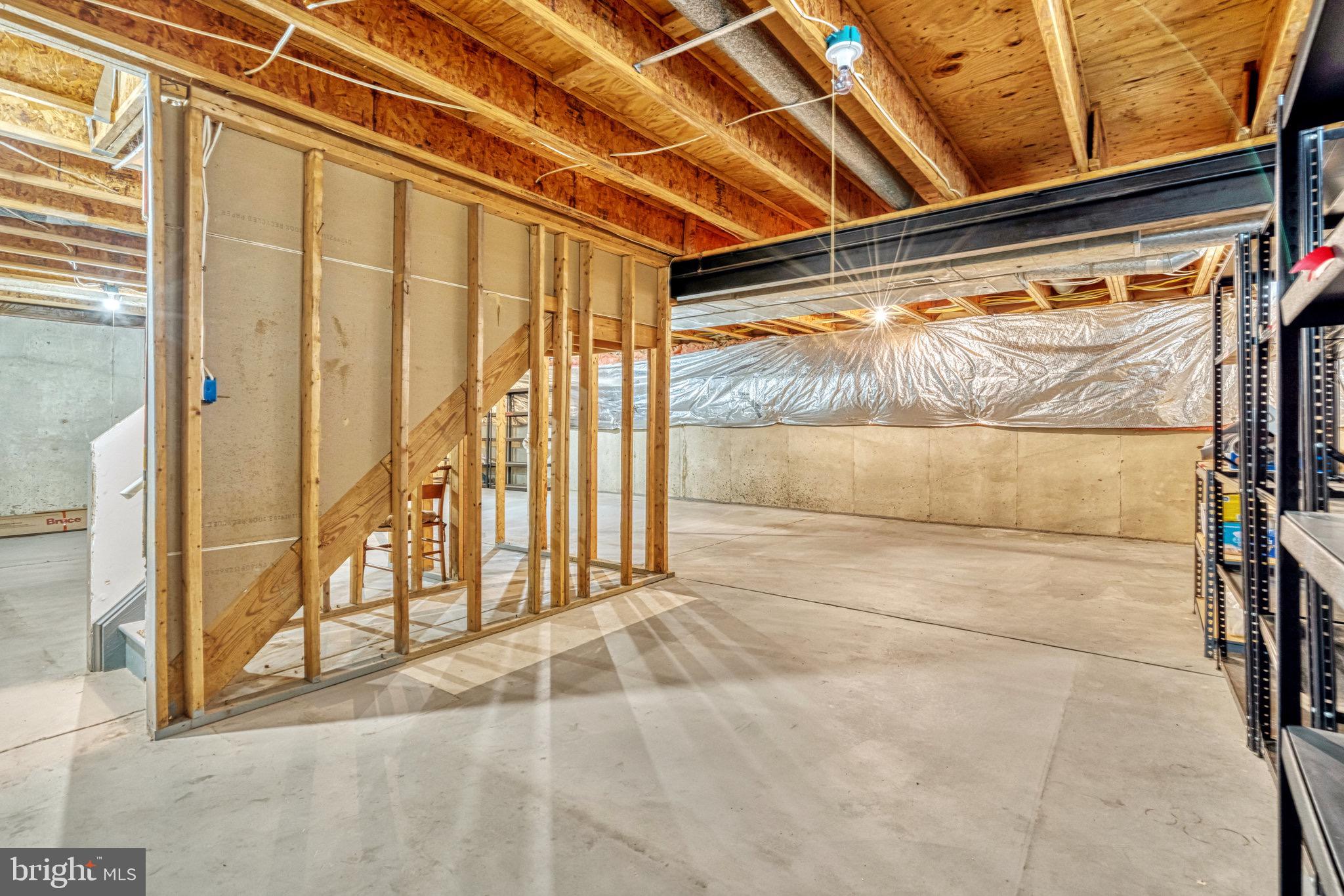 CROSSPOINTE - Residential