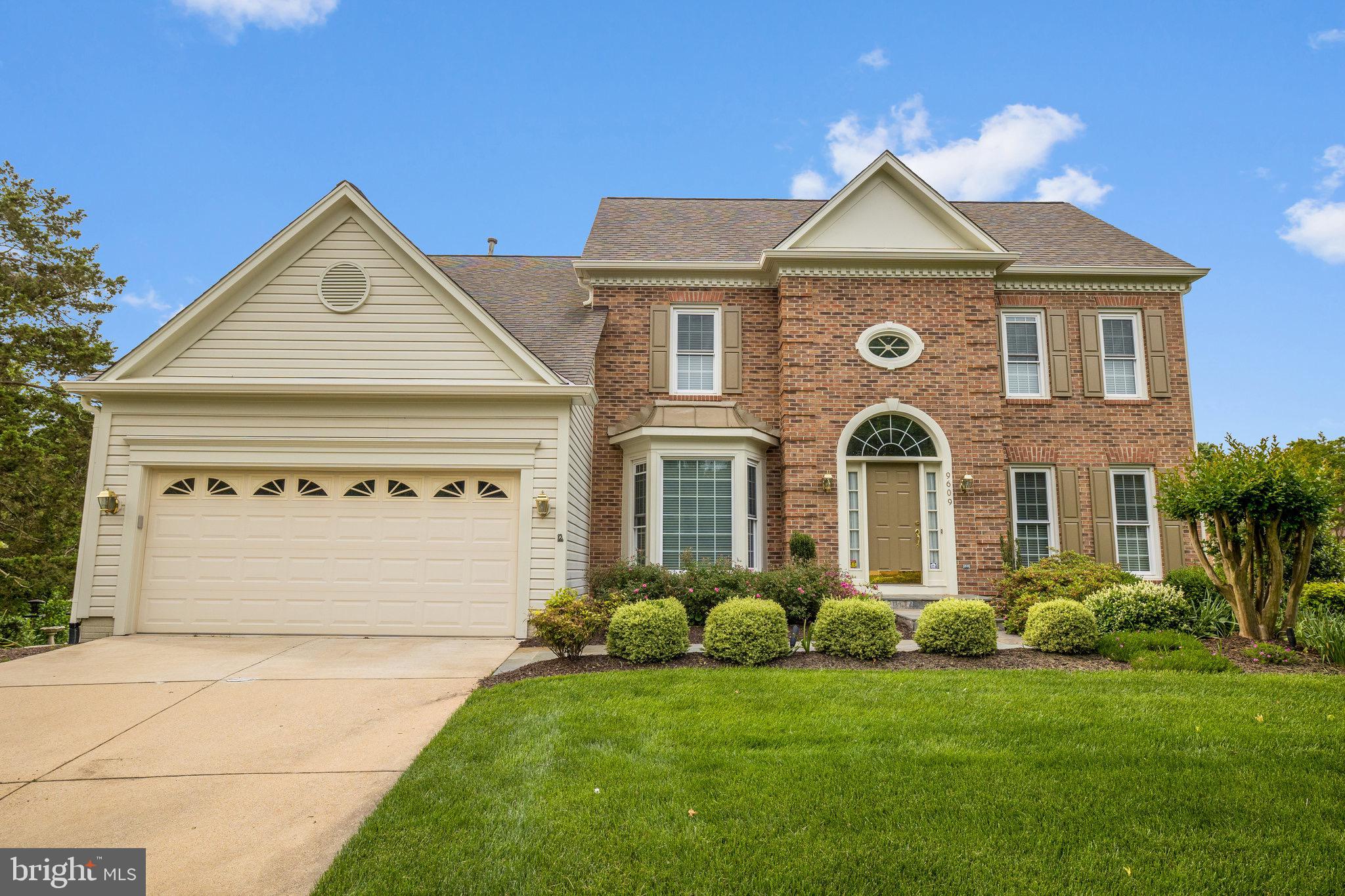 CROSSPOINTE - Residential