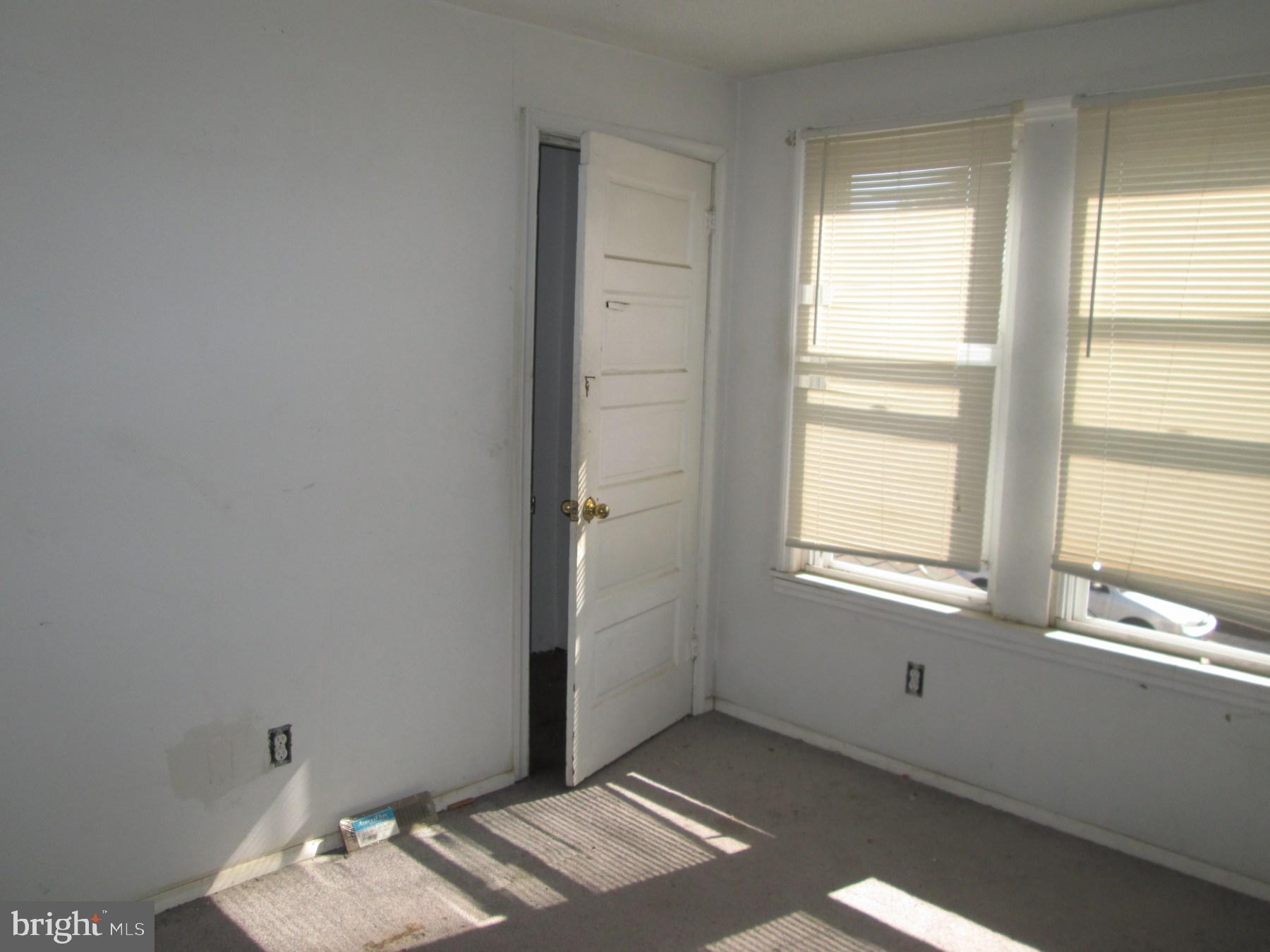 LINWOOD - Residential