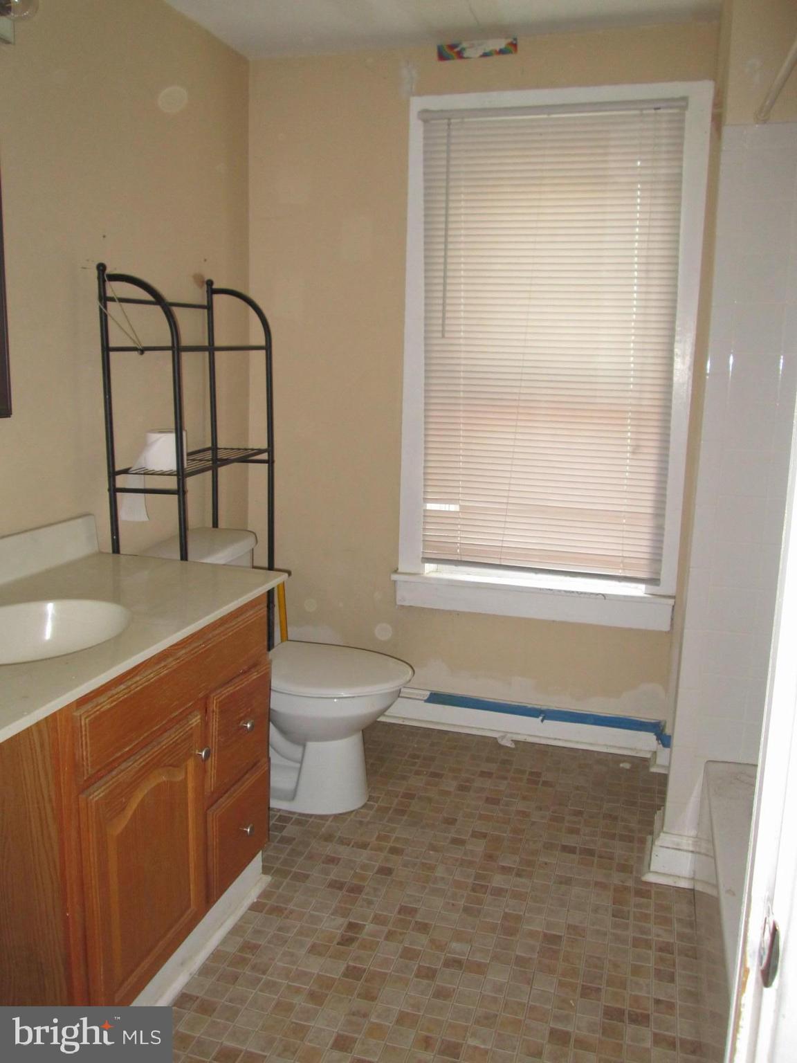 LINWOOD - Residential