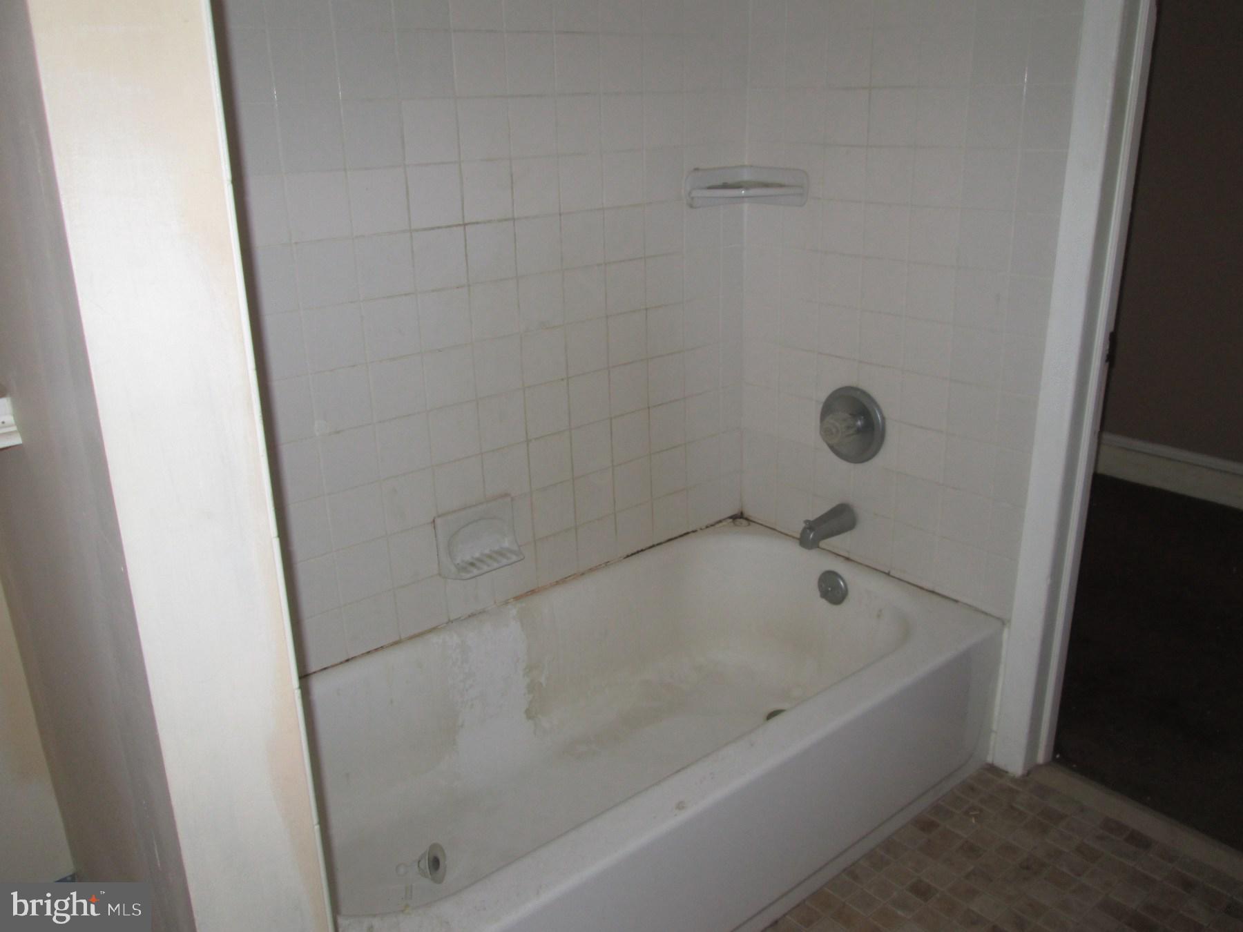 LINWOOD - Residential