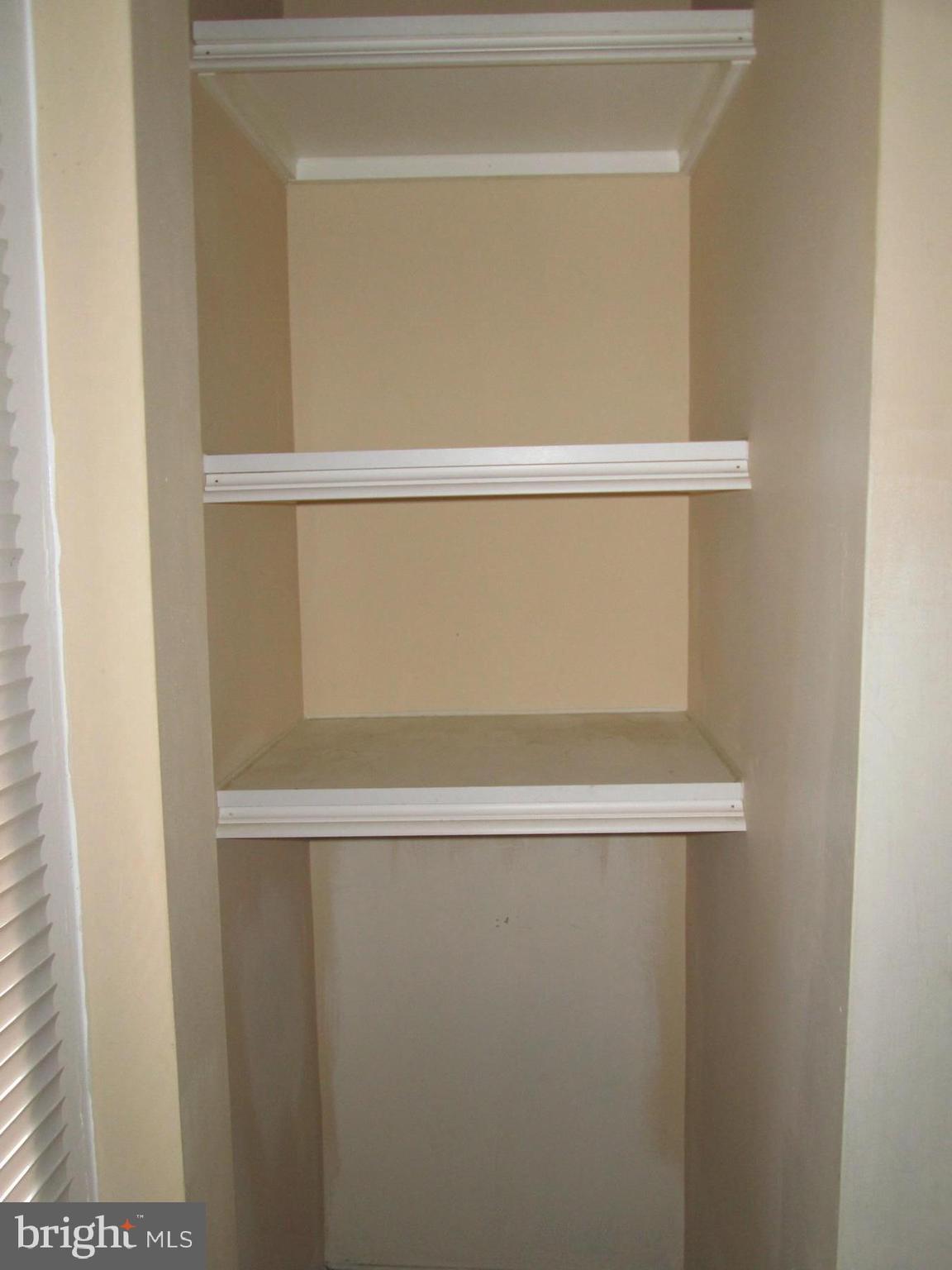 LINWOOD - Residential