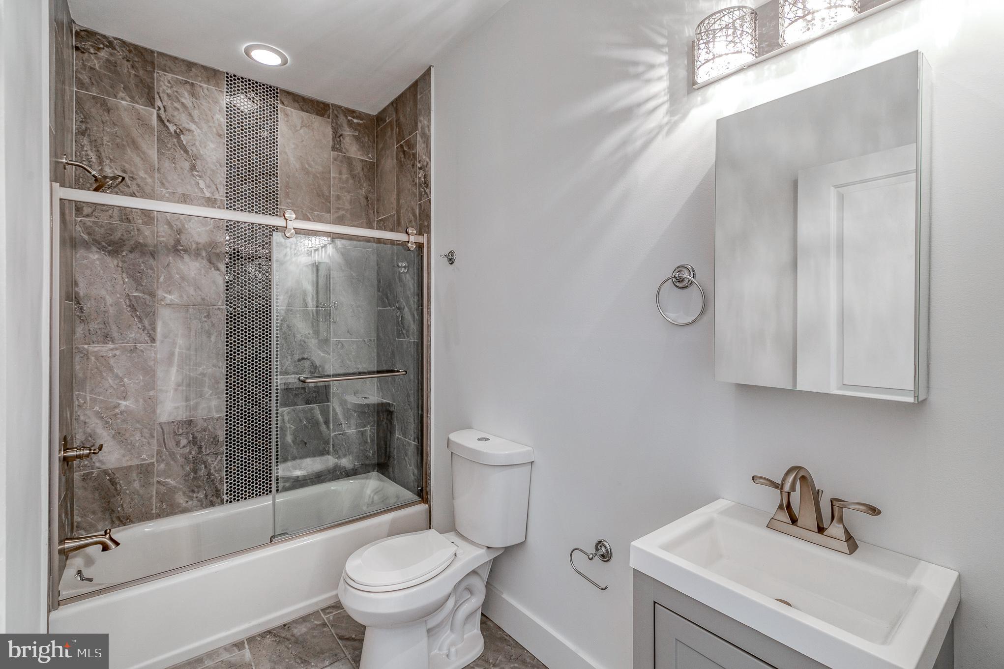 HARTRANFT - Residential Lease