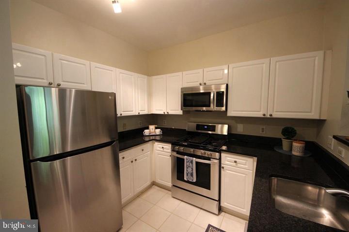 1645 INTERNATIONAL DRIVE 117