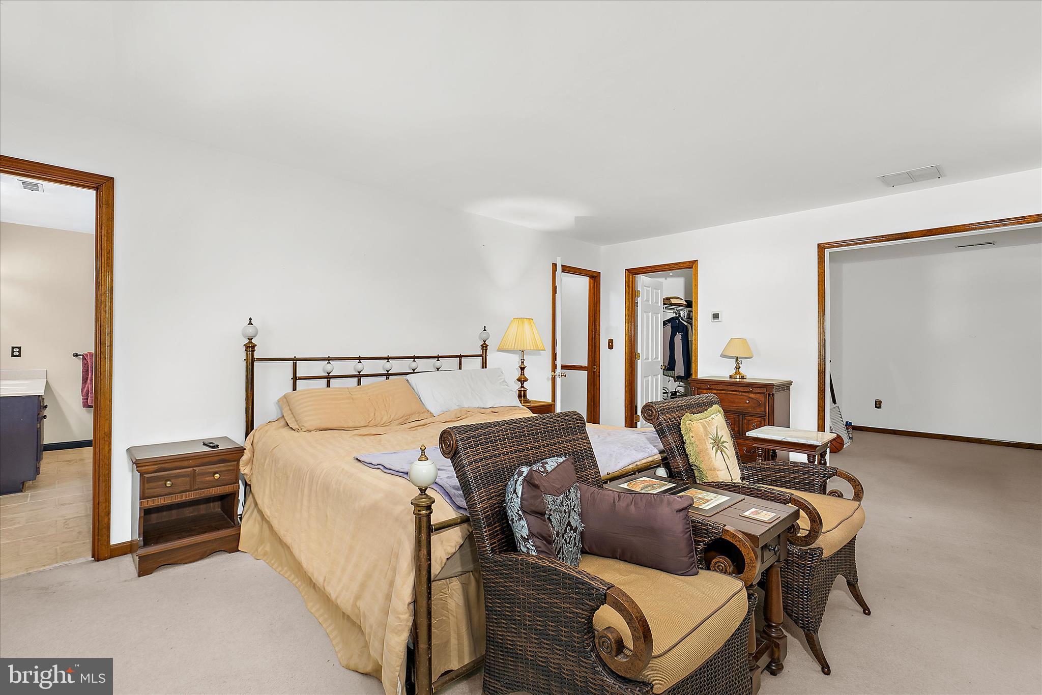 OAKS OF SEVERNA PARK - Residential