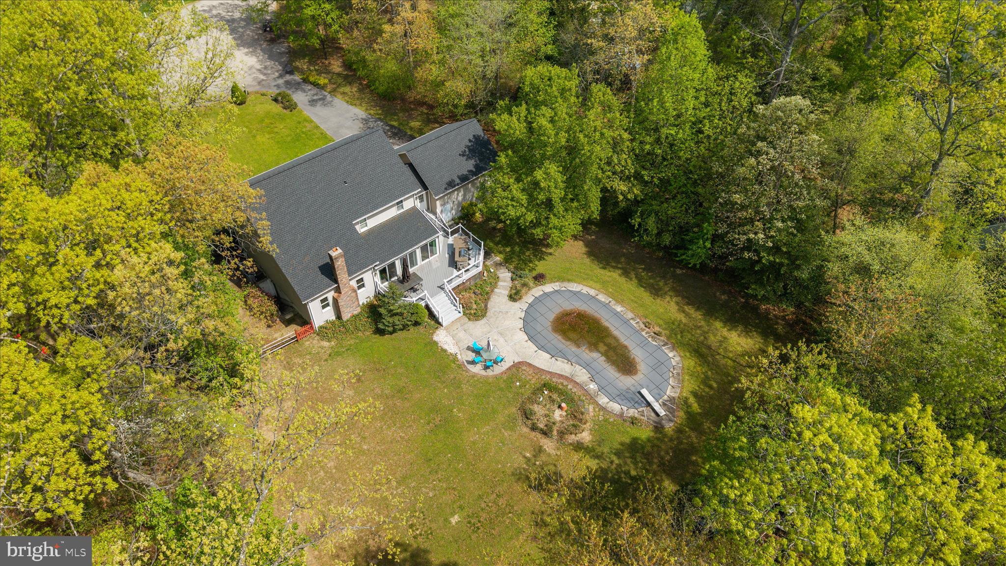 OAKS OF SEVERNA PARK - Residential