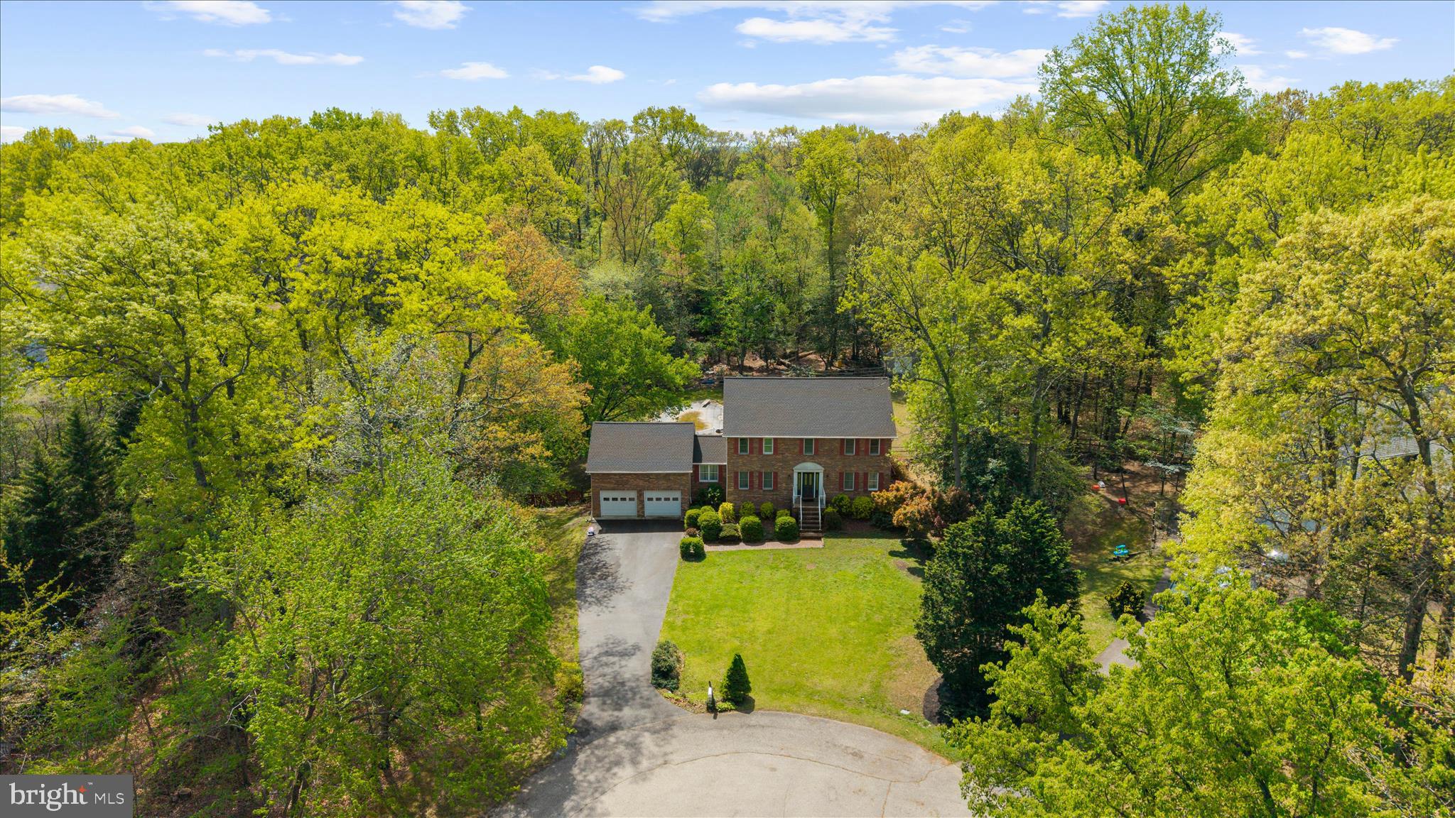 OAKS OF SEVERNA PARK - Residential