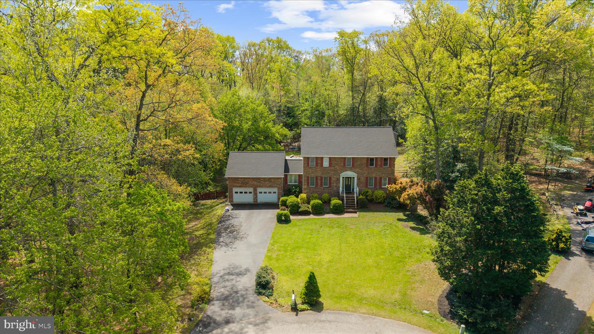 OAKS OF SEVERNA PARK - Residential