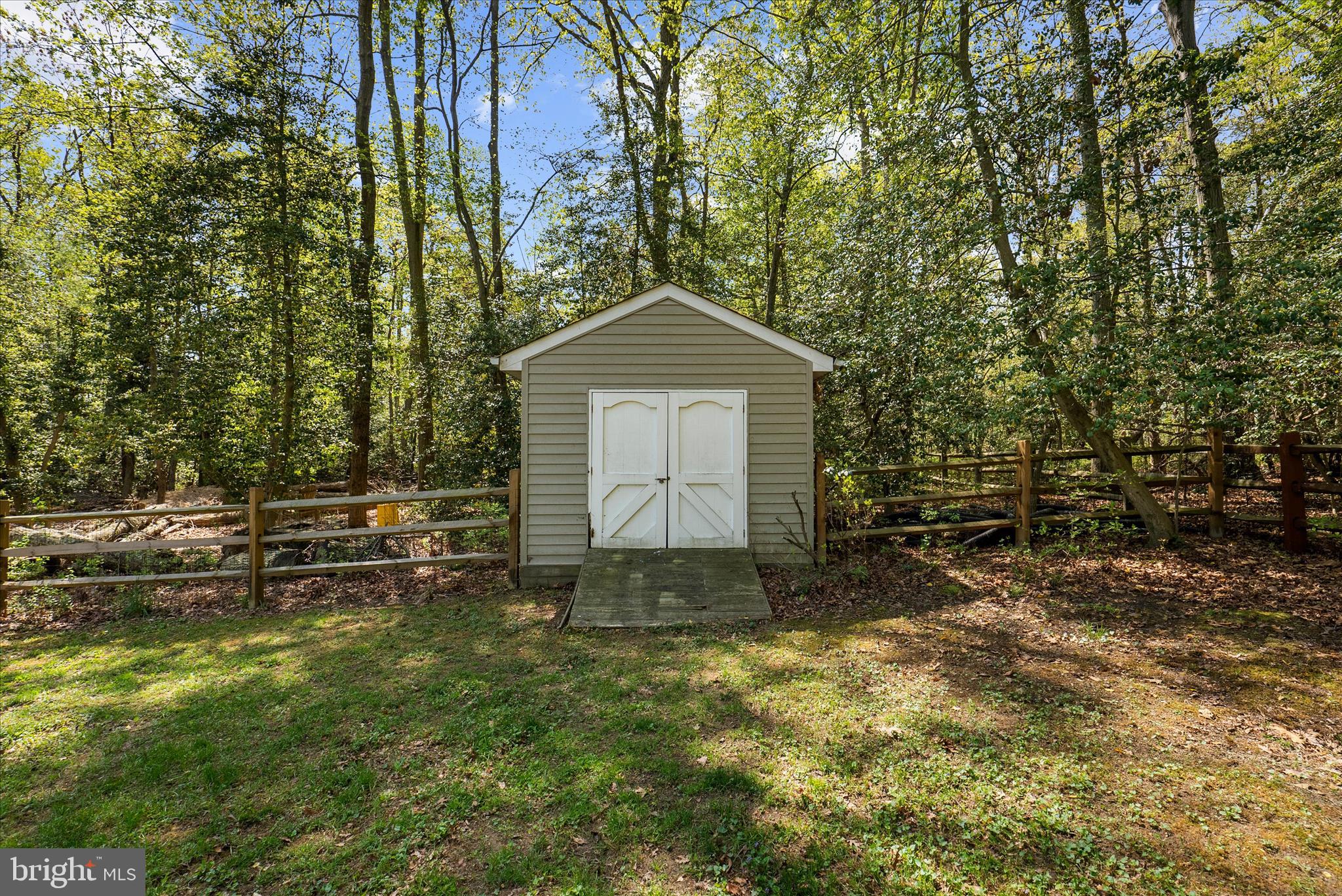 OAKS OF SEVERNA PARK - Residential