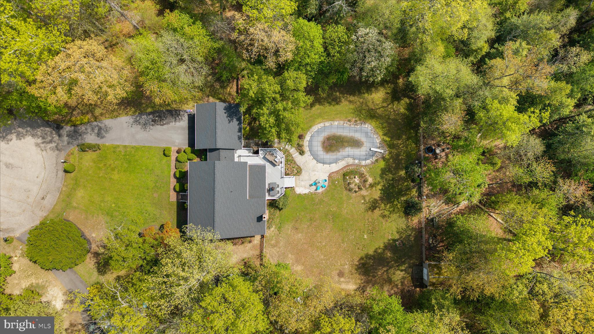 OAKS OF SEVERNA PARK - Residential