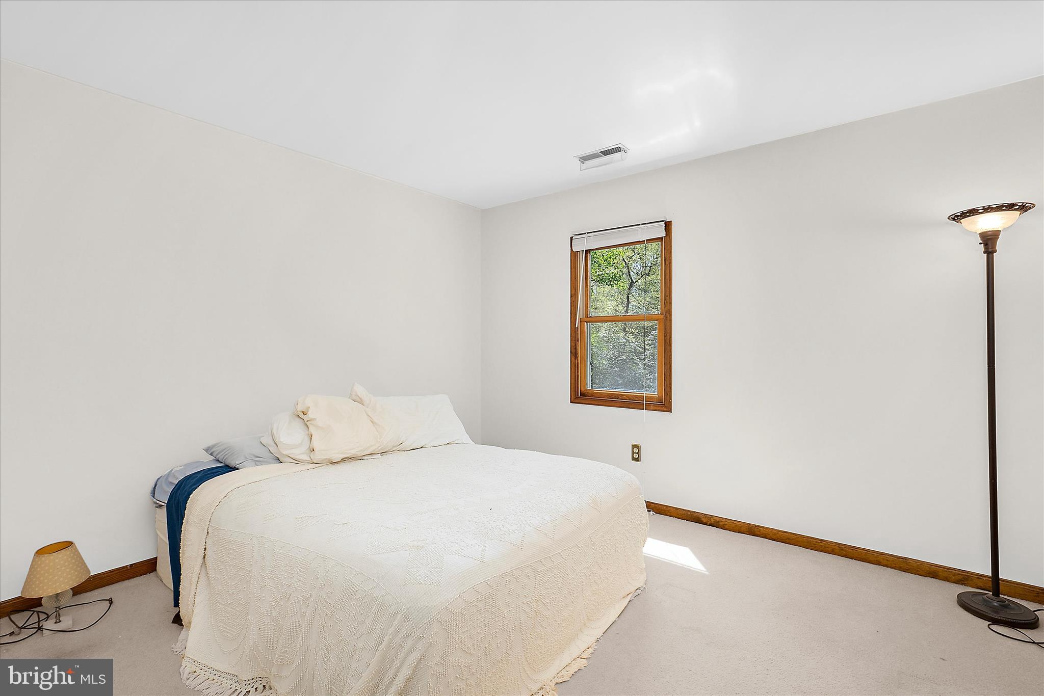 OAKS OF SEVERNA PARK - Residential