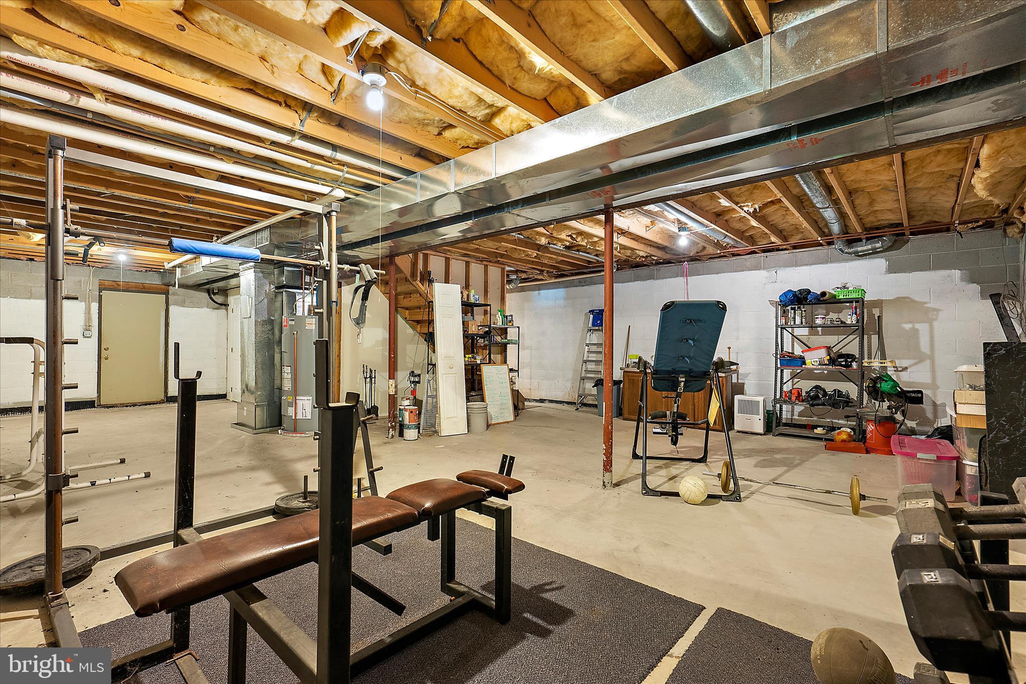 OAKS OF SEVERNA PARK - Residential