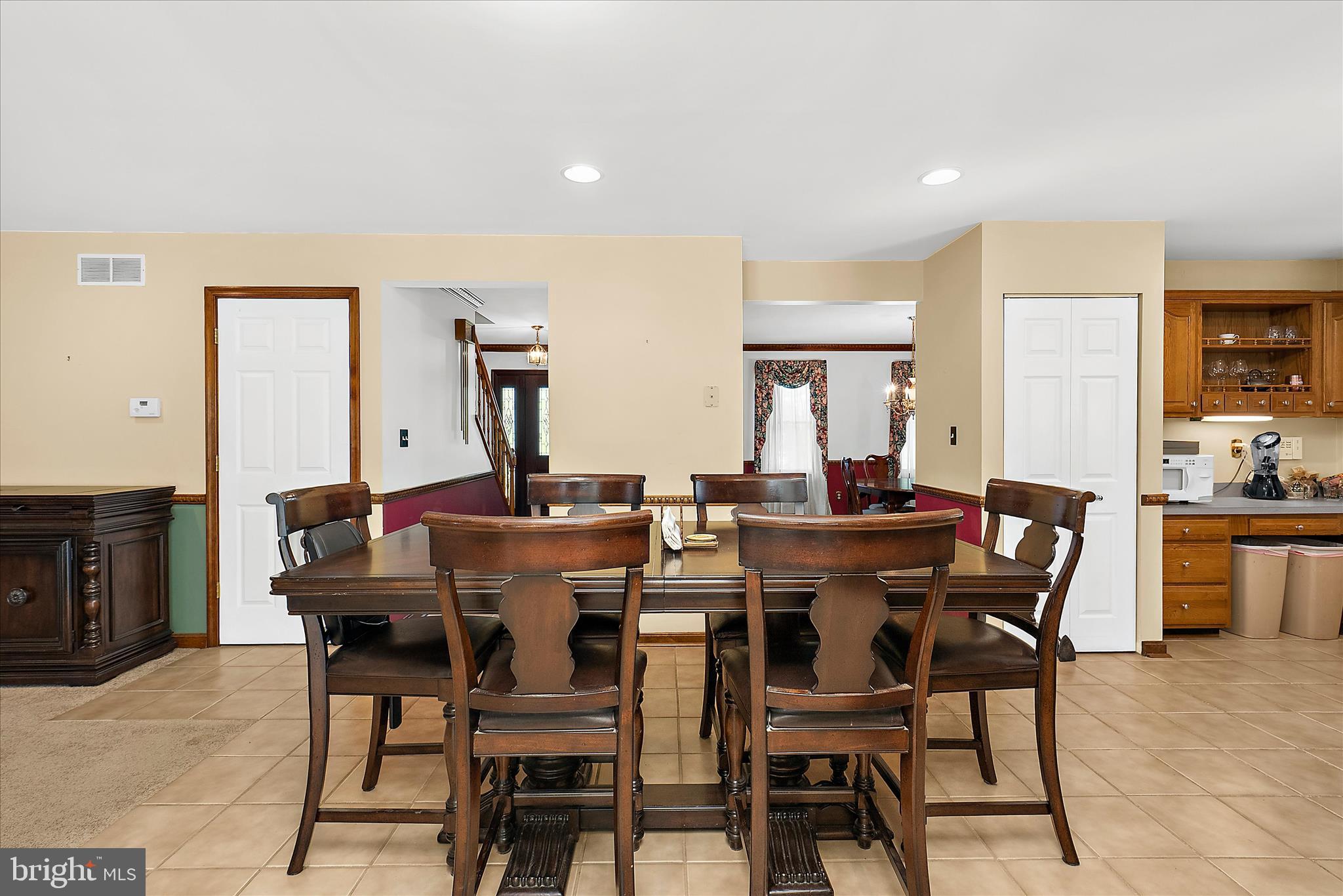 OAKS OF SEVERNA PARK - Residential