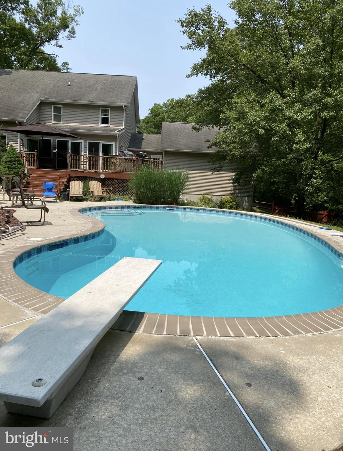 OAKS OF SEVERNA PARK - Residential