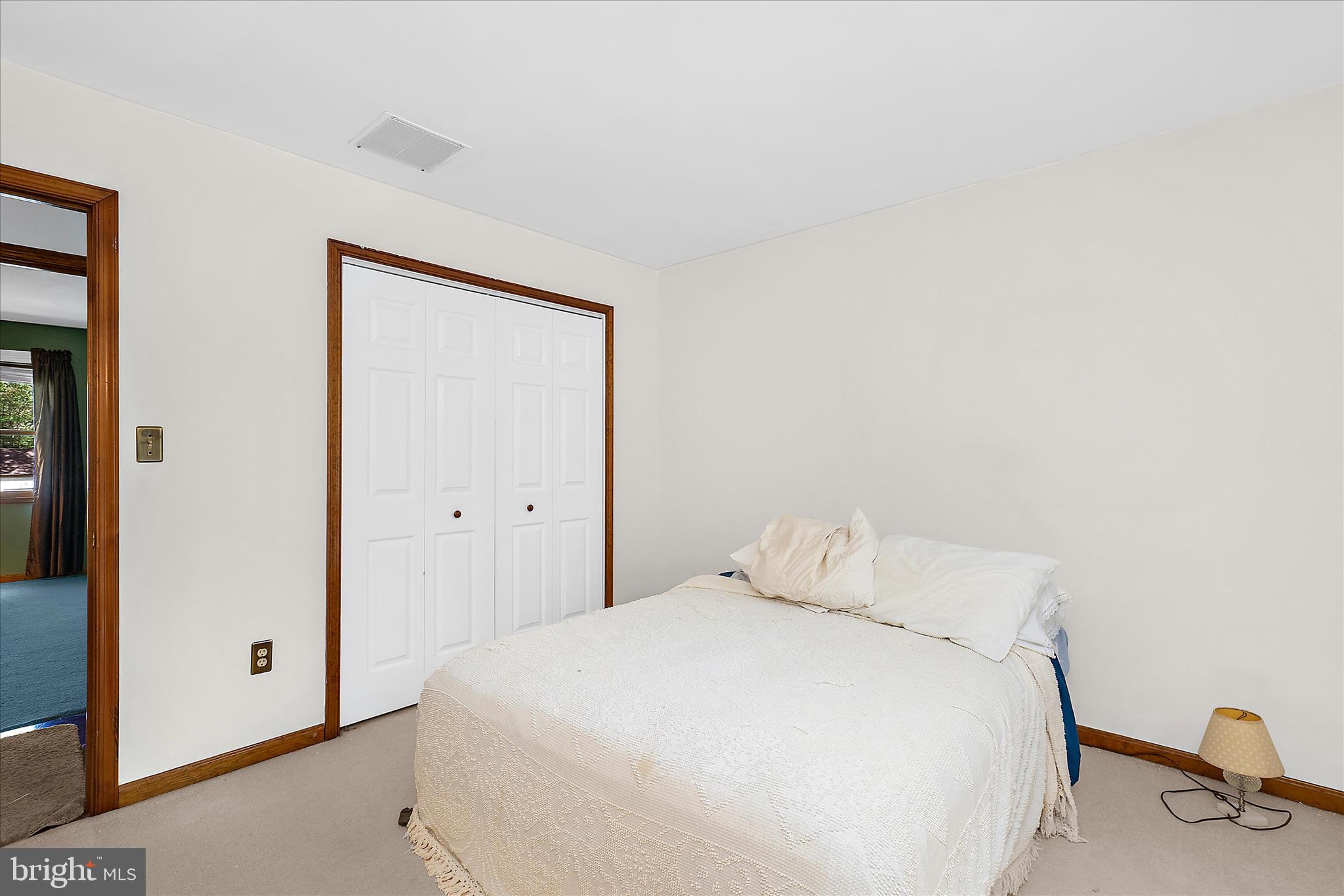 OAKS OF SEVERNA PARK - Residential