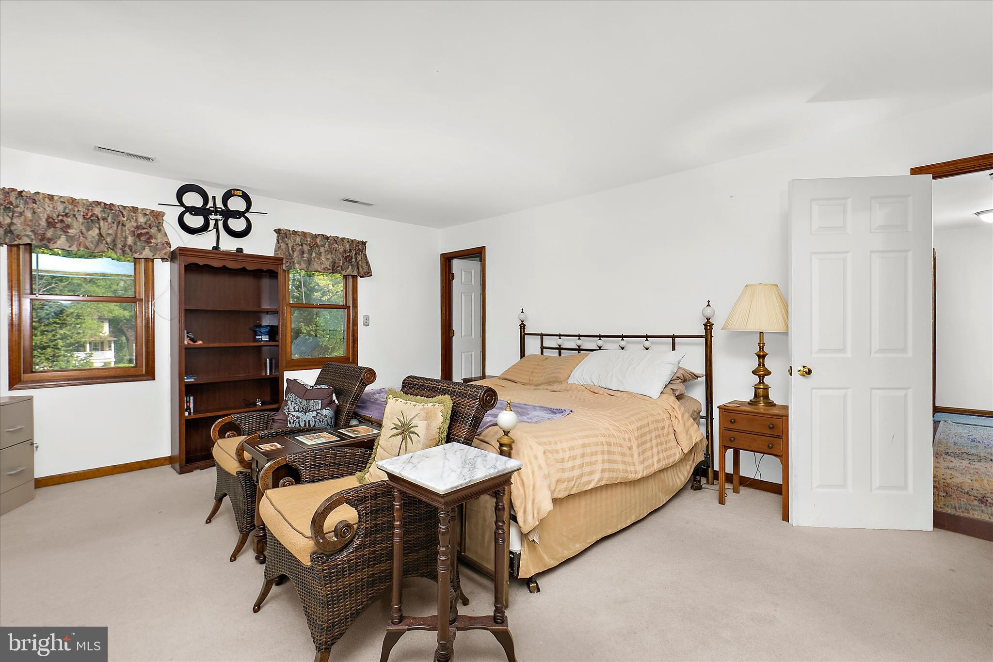 OAKS OF SEVERNA PARK - Residential