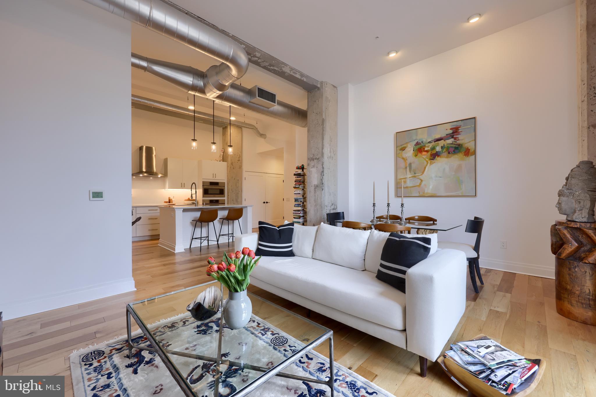 41 W LEMON STREET 301