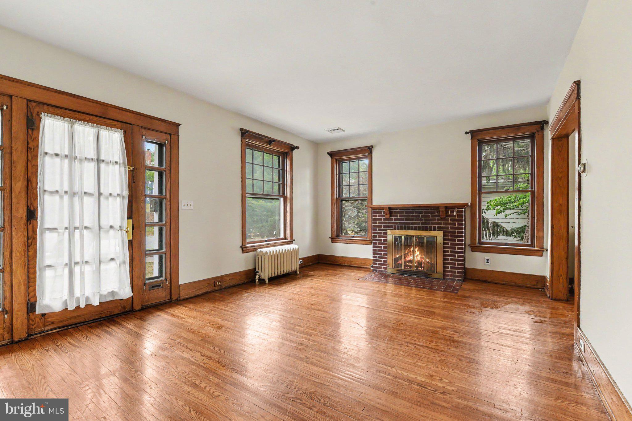 1507 WALNUT STREET