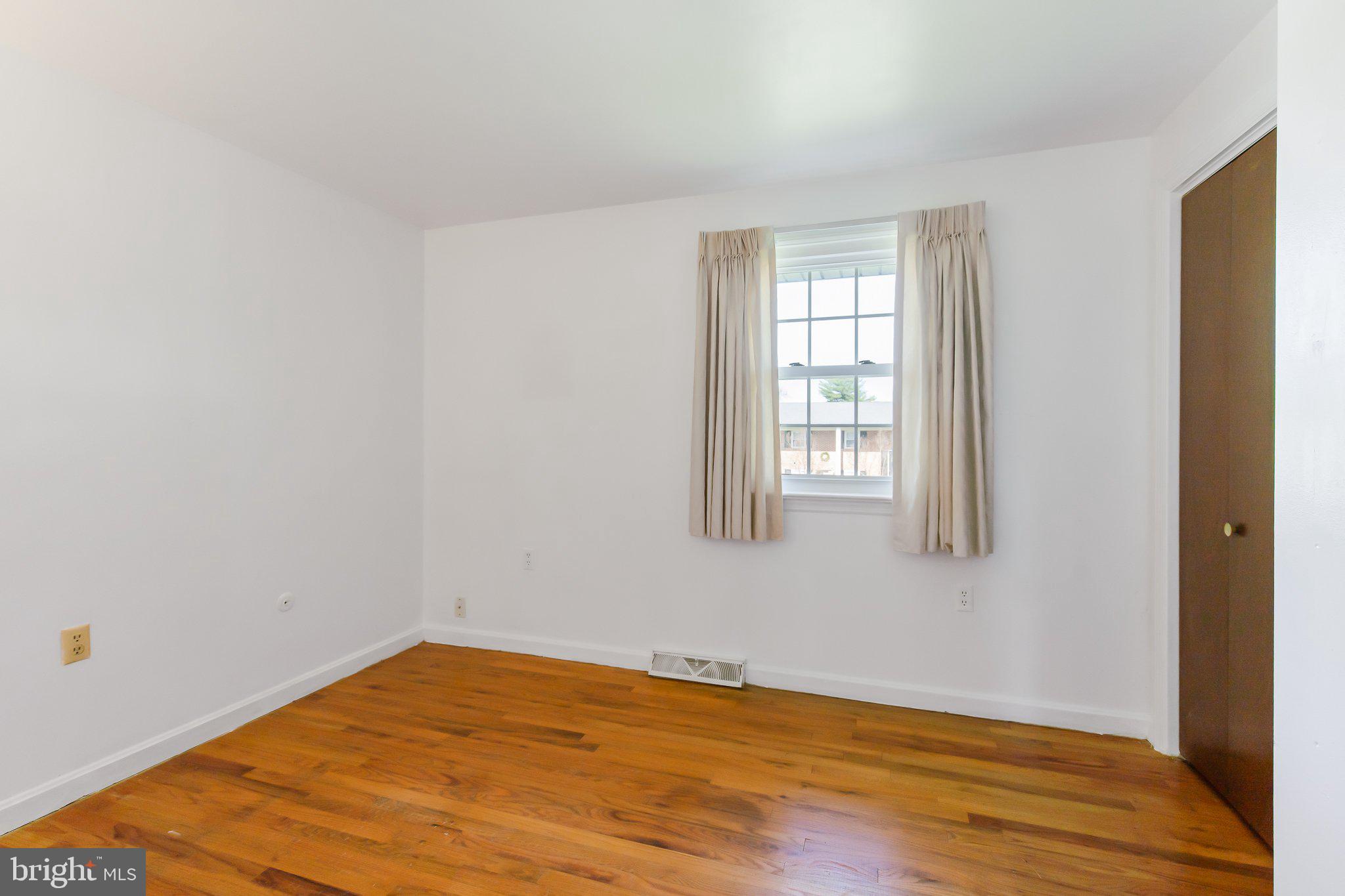 MILL CREEK ESTATES - Residential